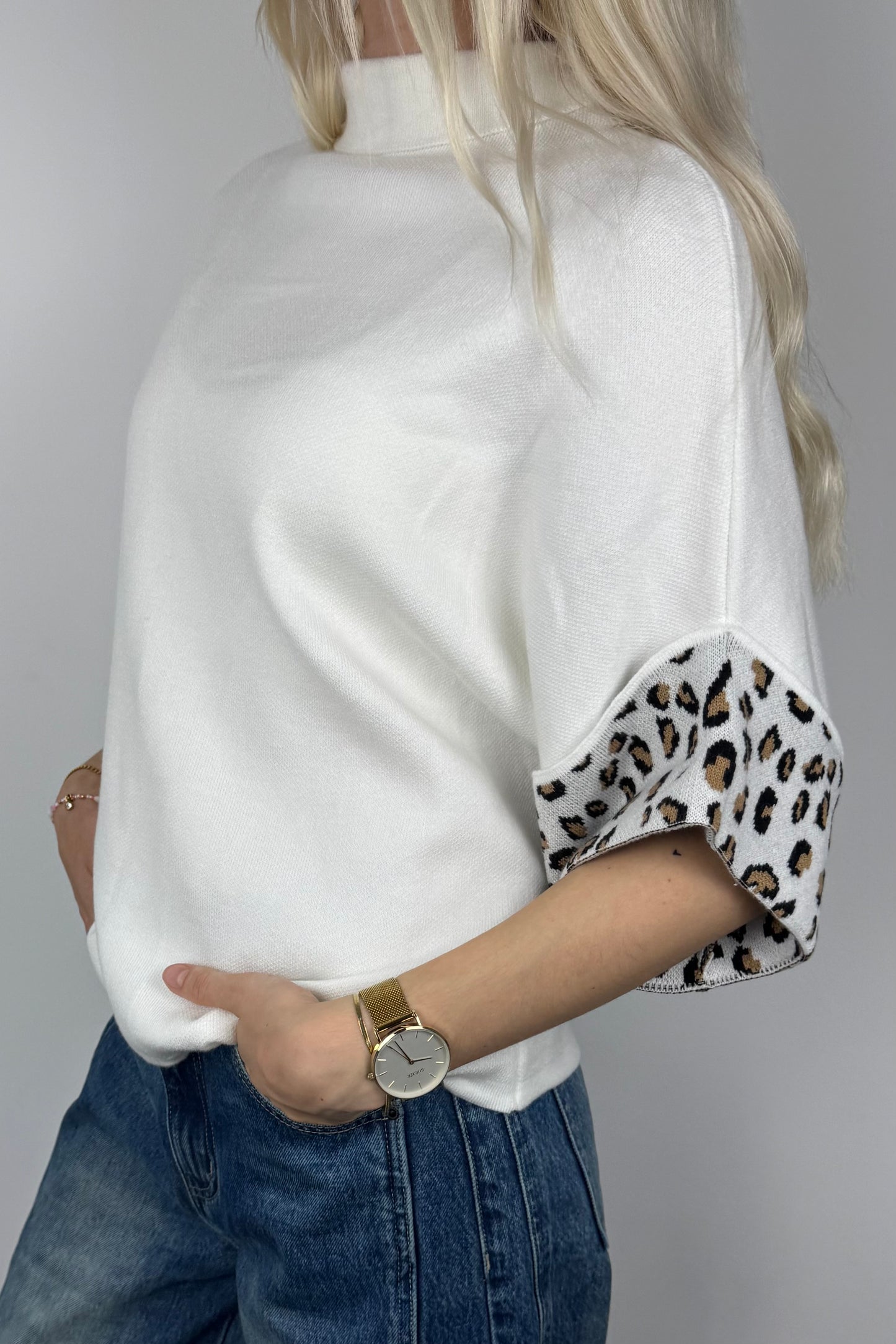 Shirt mit Stehkragen und Animal-Print-Details-Weiß