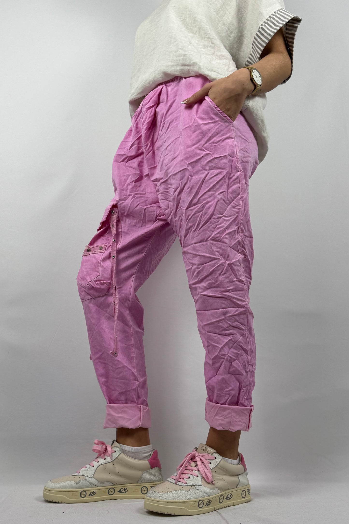 Cargo Hose mit Taschen & Knopfdetails-Pink