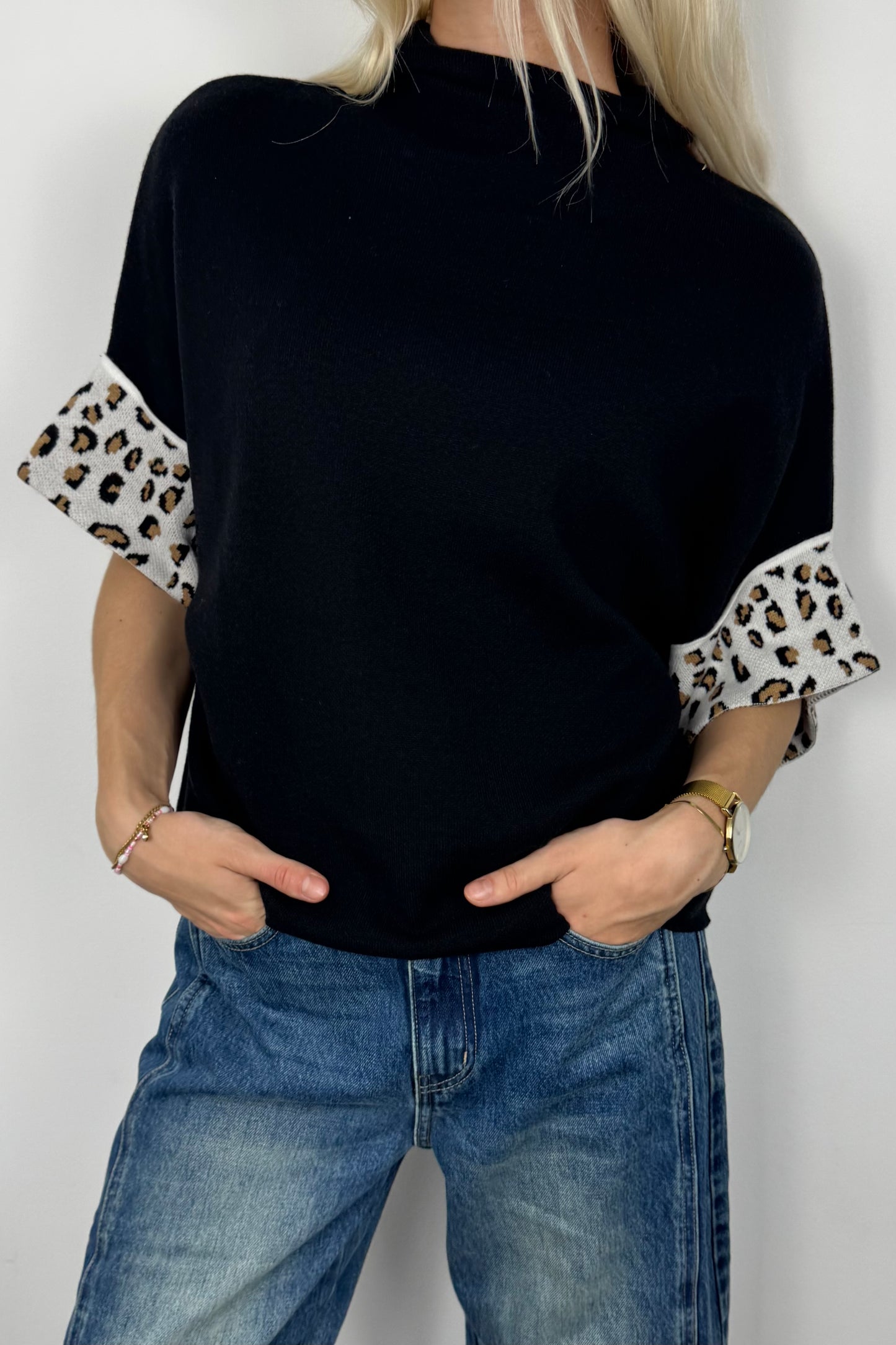 Shirt mit Stehkragen und Animal-Print-Details-Schwarz
