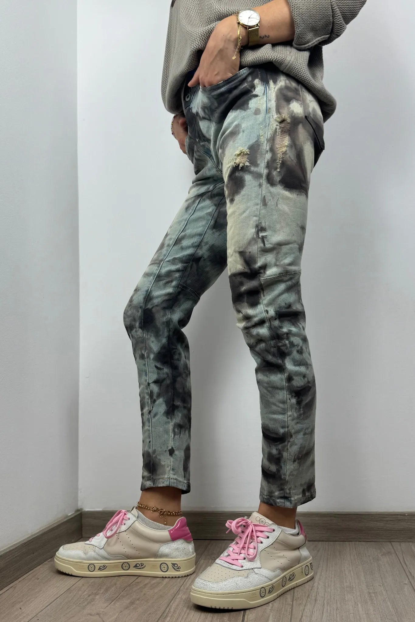 Batik-Jeans im Used-Look – Unikat-Style mit Charakter