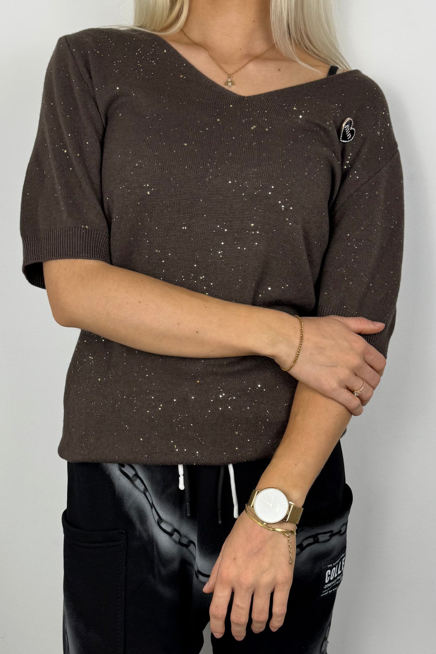 Damen Shirt mit Herz-Detail und Glitzer-Akzenten -Choco
