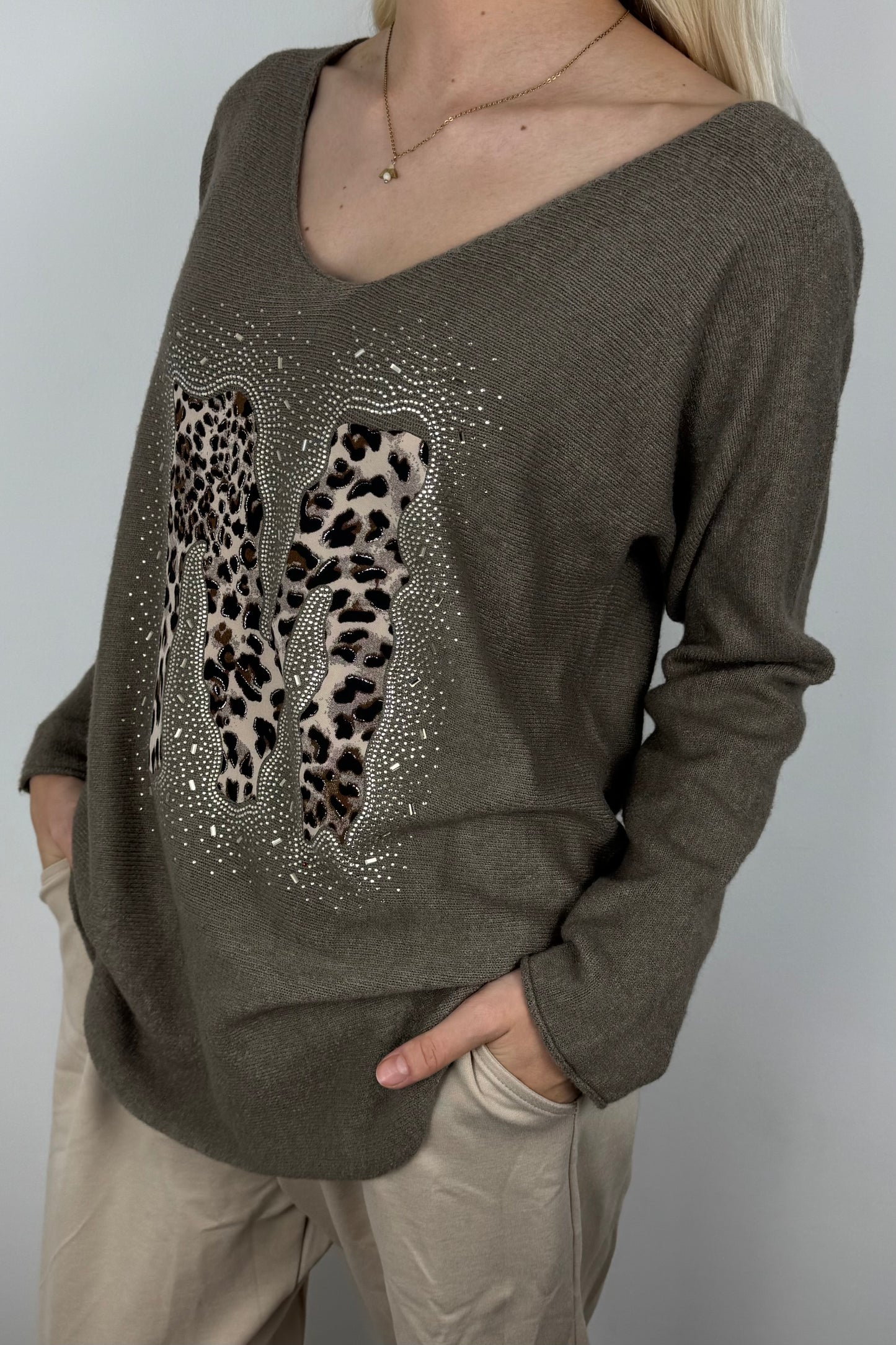 Langarmshirt mit Strass-Detail und M-Applikation-Mud