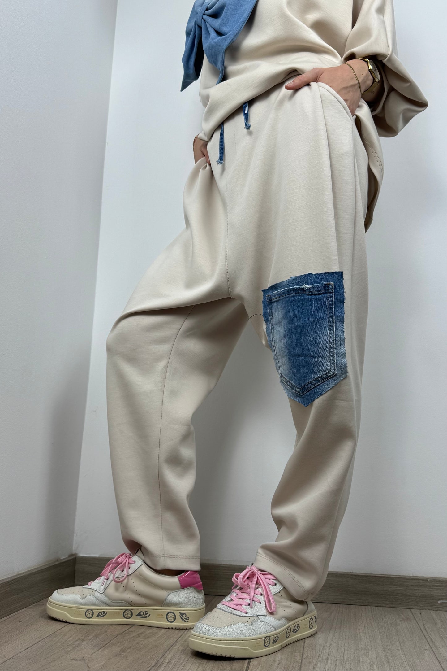 Stylische Hose mit Denim-Details und Komfort-Bund-Beige
