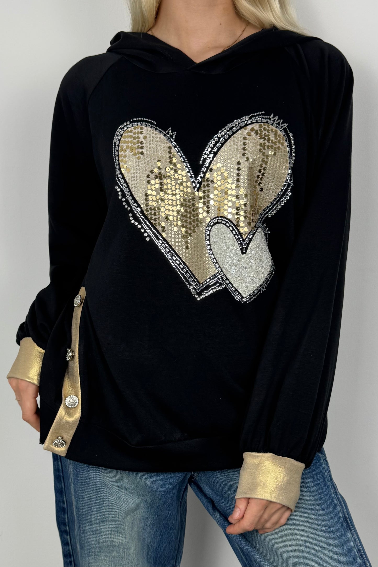 Hoodie mit Herz-Applikation und Glitzer-Details-Schwarz