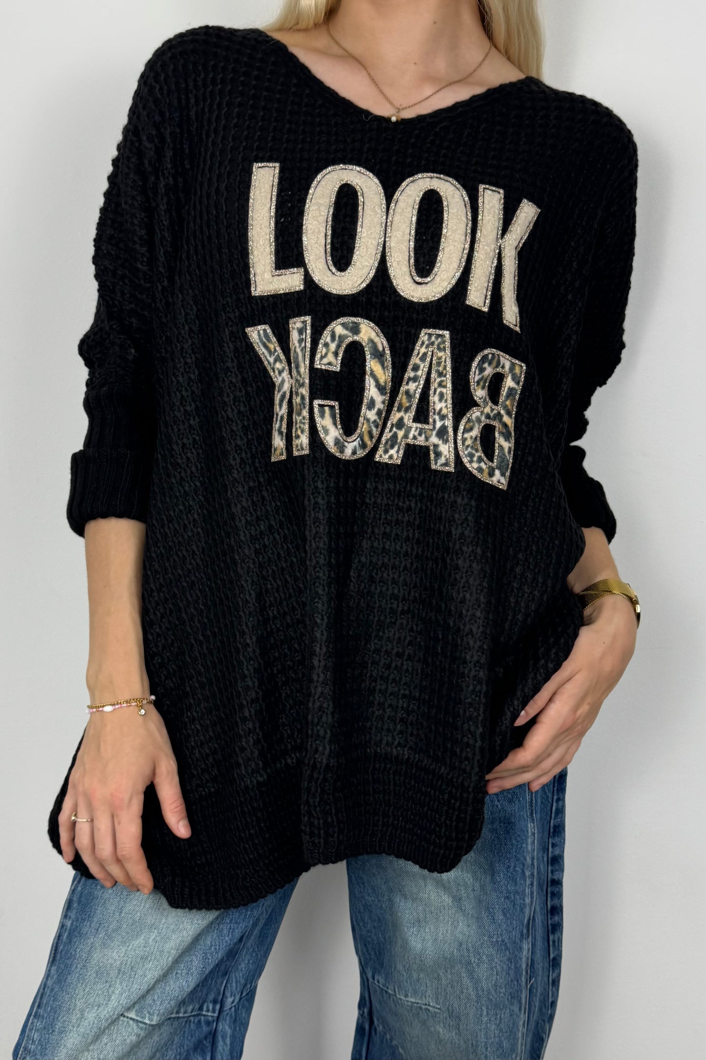 Oversize Pullover mit Statement-Print-Schwarz