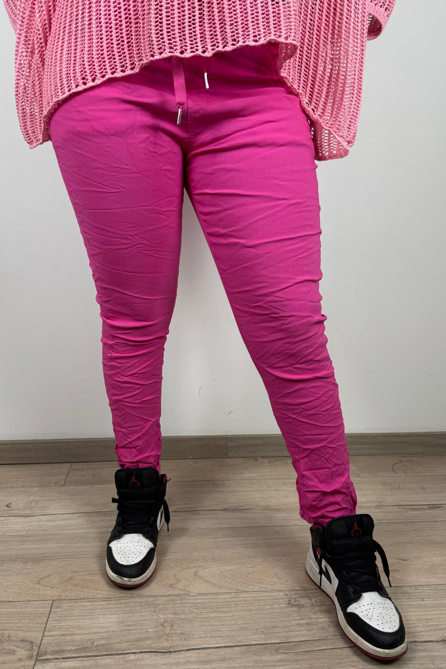 Schmal geschnittene Damen-Stretchhose – figurbetonter Sitz