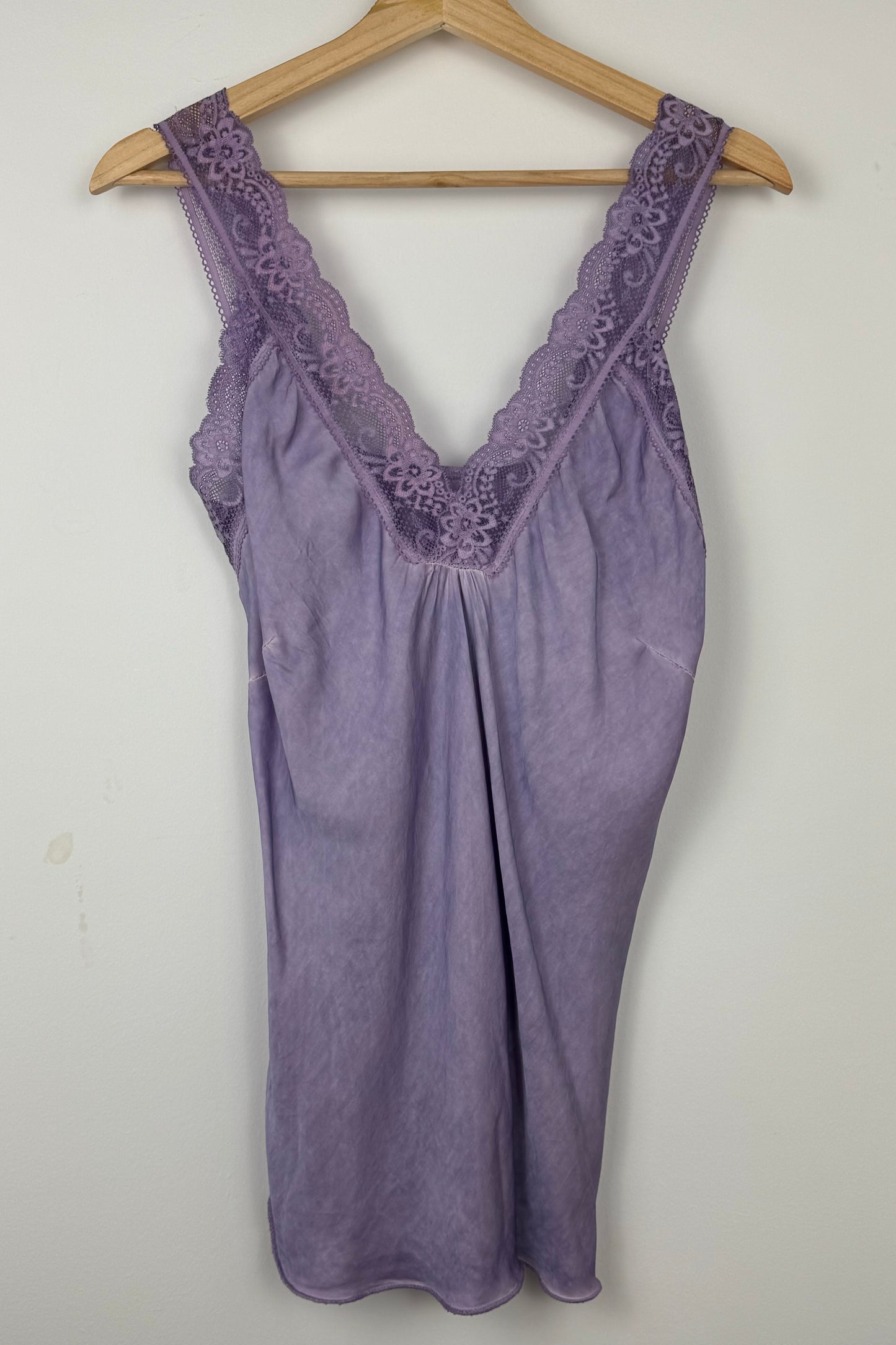 Einfarbiges Damen-Top – basic & vielseitig kombinierbar