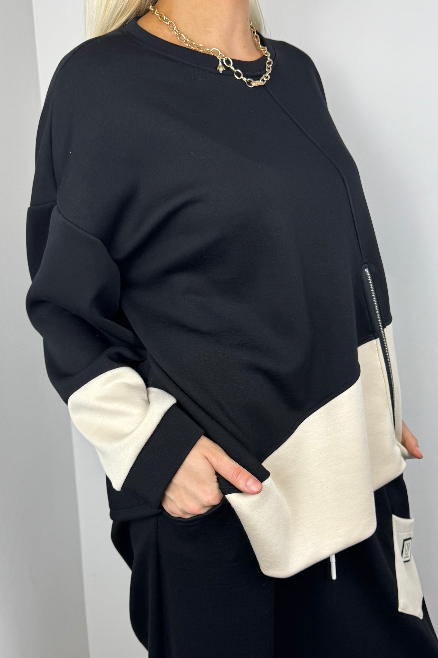 Casual Shirt mit Reißverschluss-Detail –Schwarz