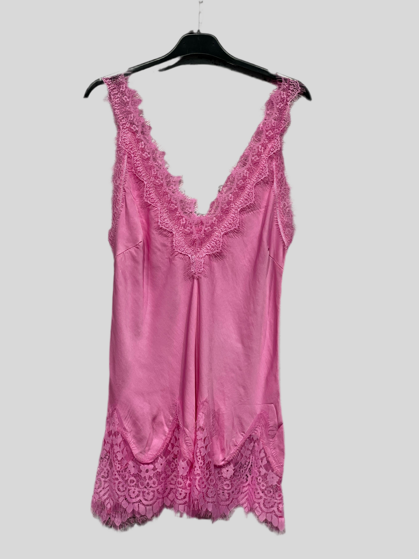 Elegantes Spitzen-Top aus Satin – Femininer Lingerie-Look für besondere Anlässe
