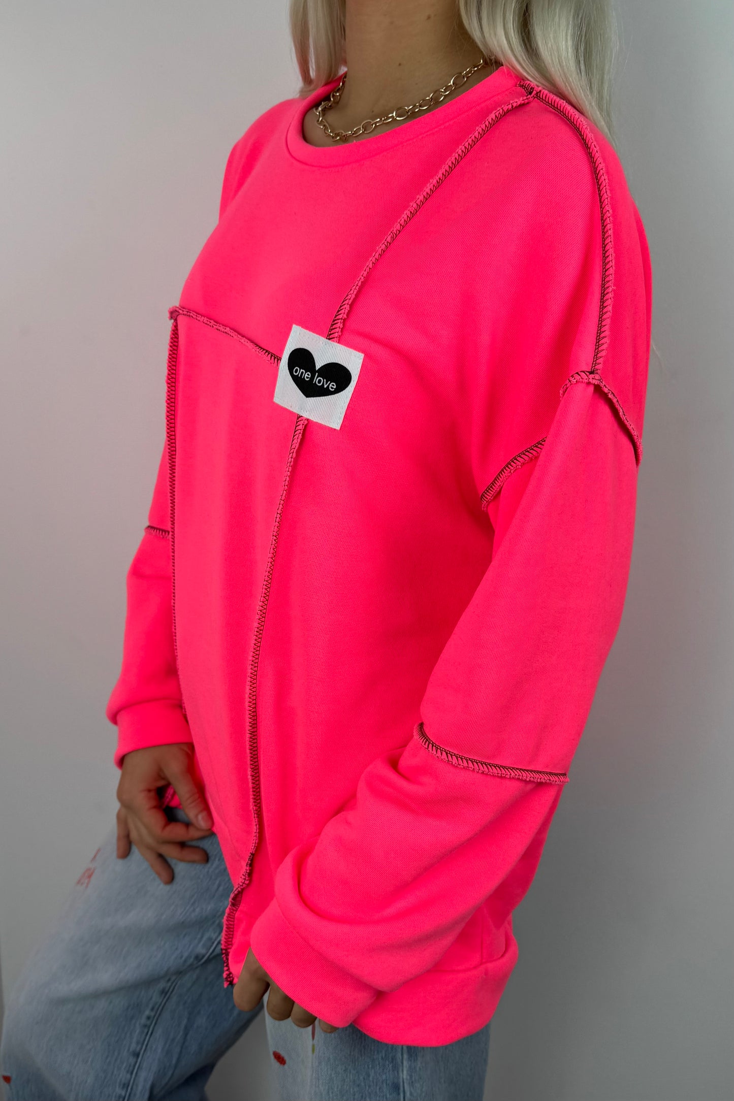 Oversize Sweatshirt „One Love“ – Neon Pink