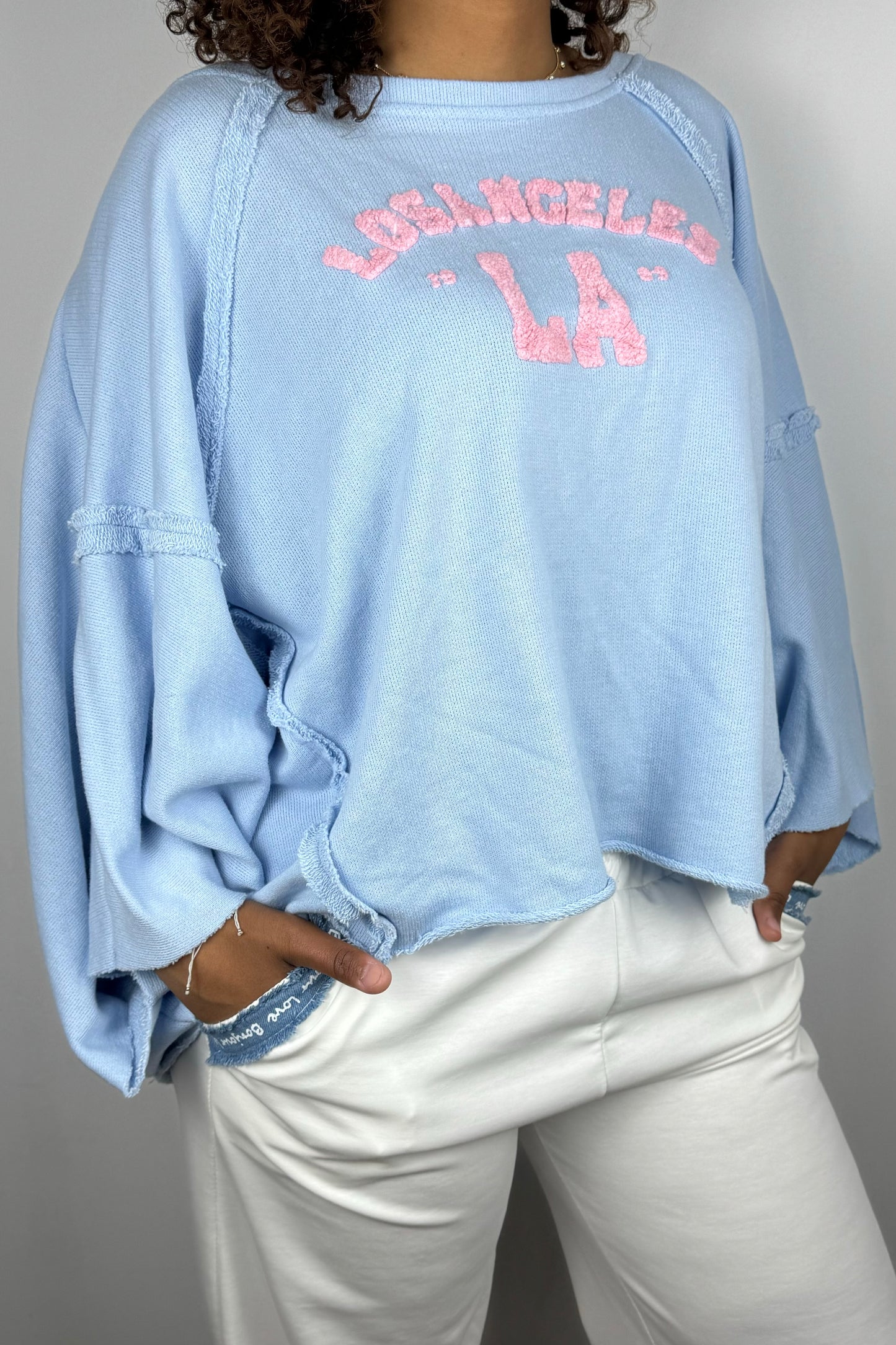 Sweater mit LA-Print – lässig & urban