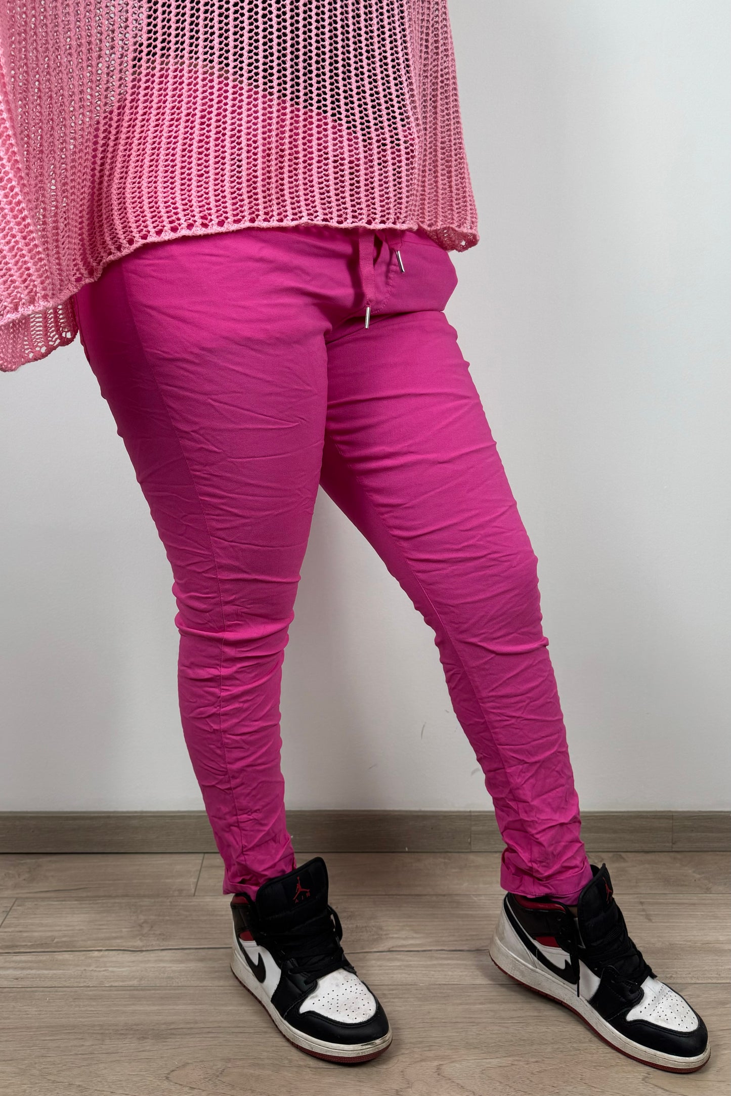 Schmal geschnittene Damen-Stretchhose – figurbetonter Sitz