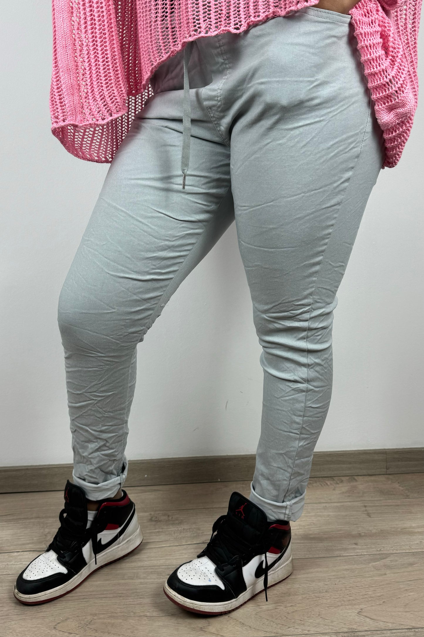 Schmal geschnittene Damen-Stretchhose – figurbetonter Sitz