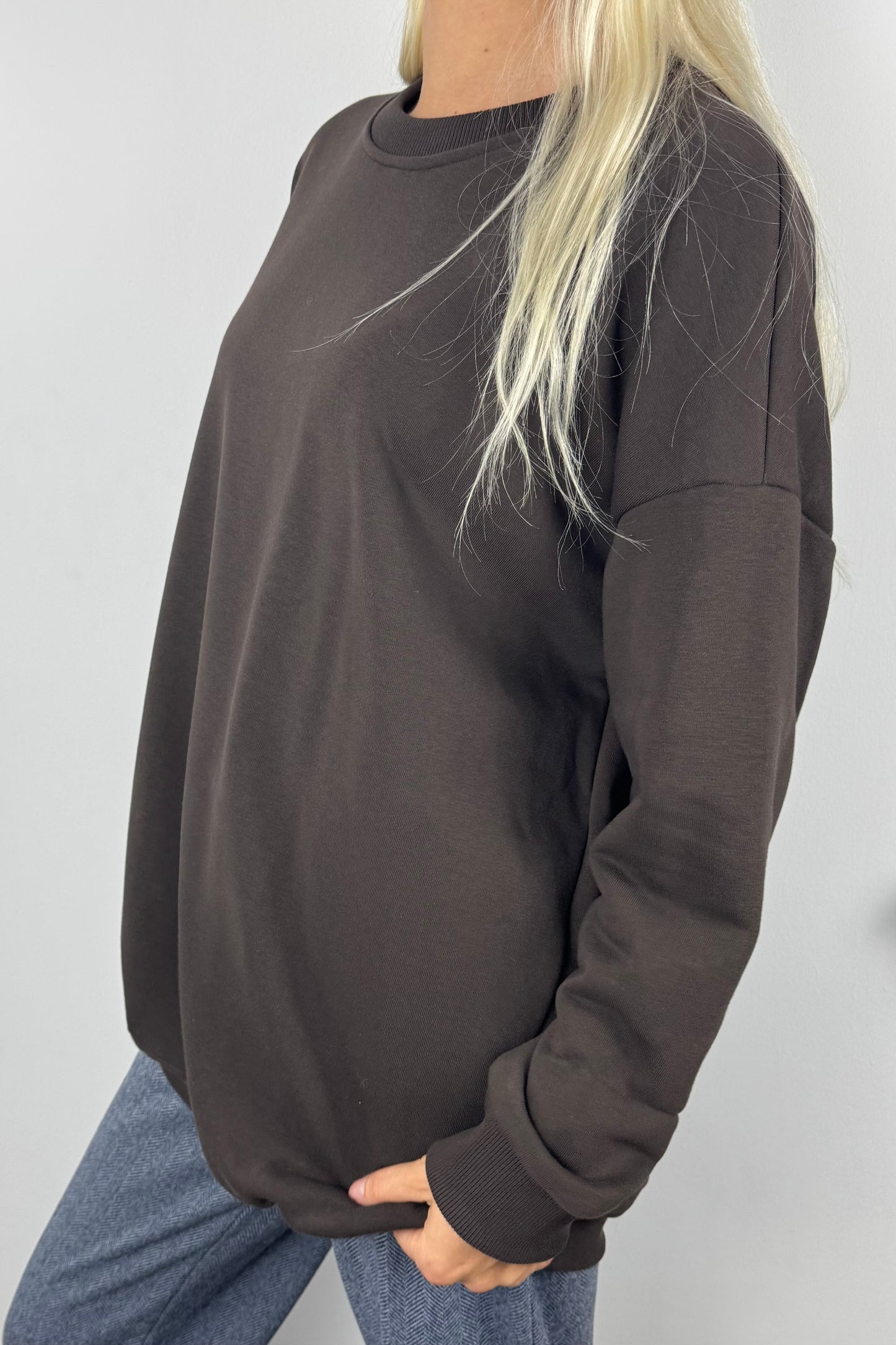 Oversized Sweatshirt mit Statement-Stickerei-Choco