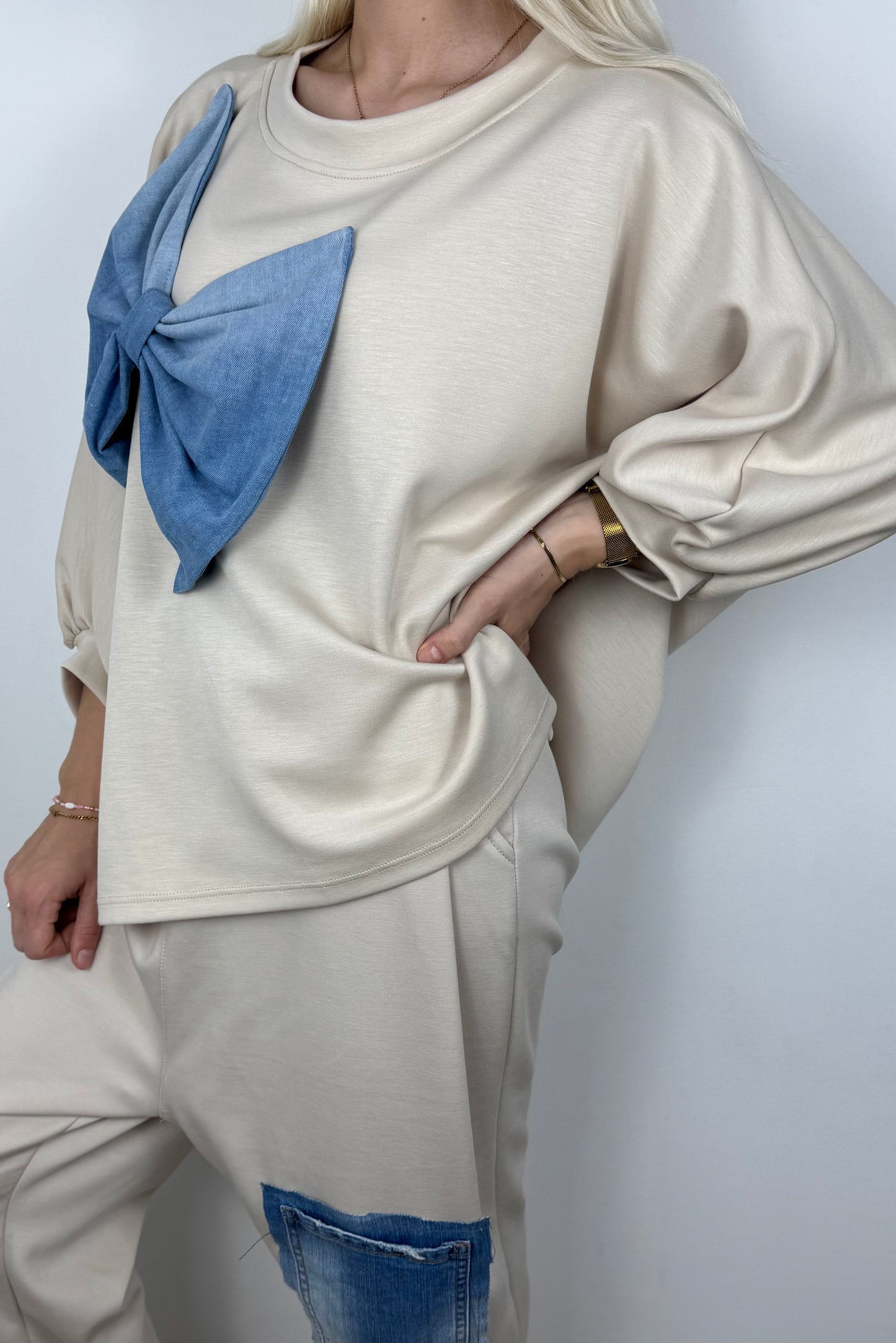 Shirt mit XXL-Schleifen-Detail-Beige