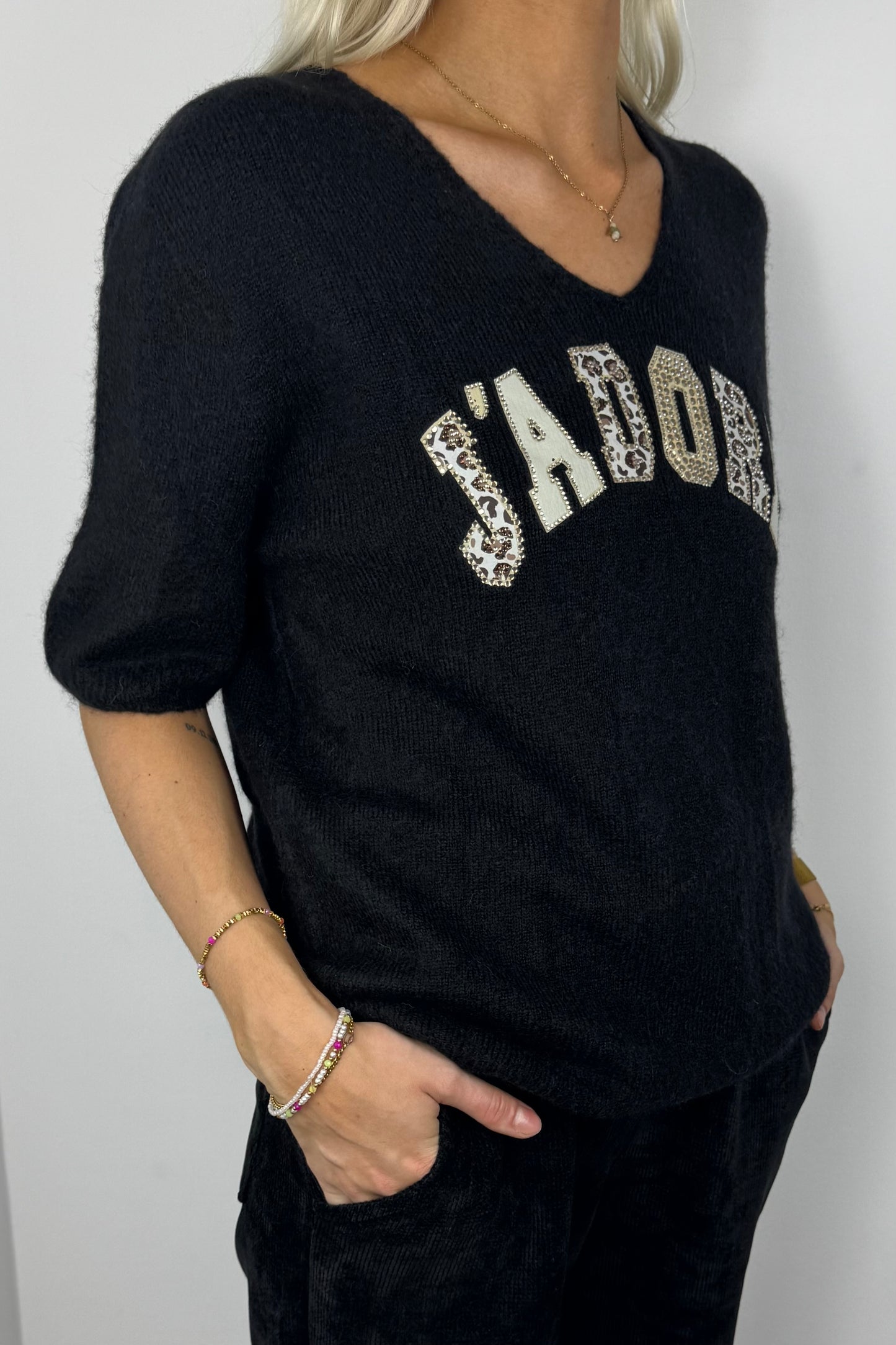 Shirt "J'Adore" mit Strass & Leo-Details-Schwarz