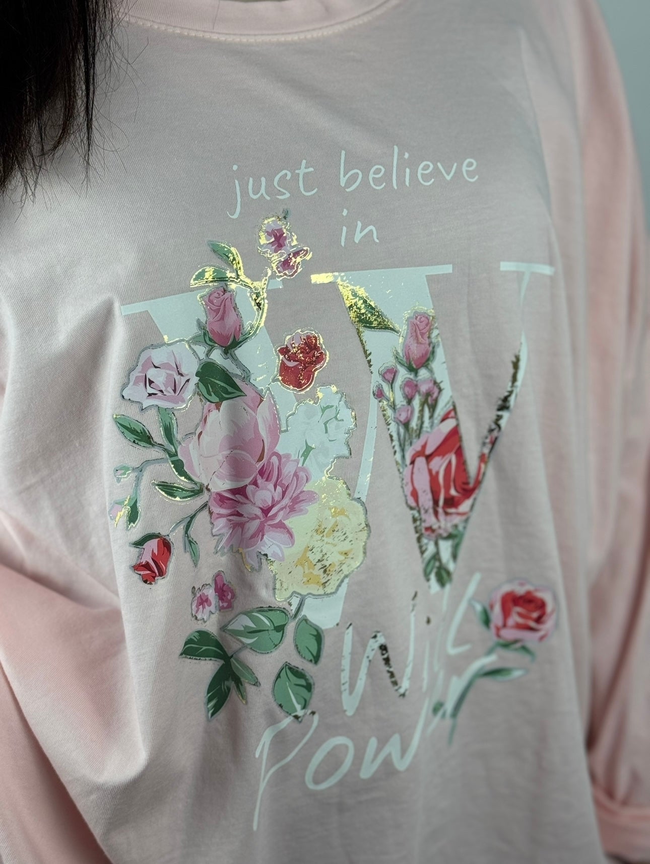 Damen-Shirt mit Frontprint – modern & bequem