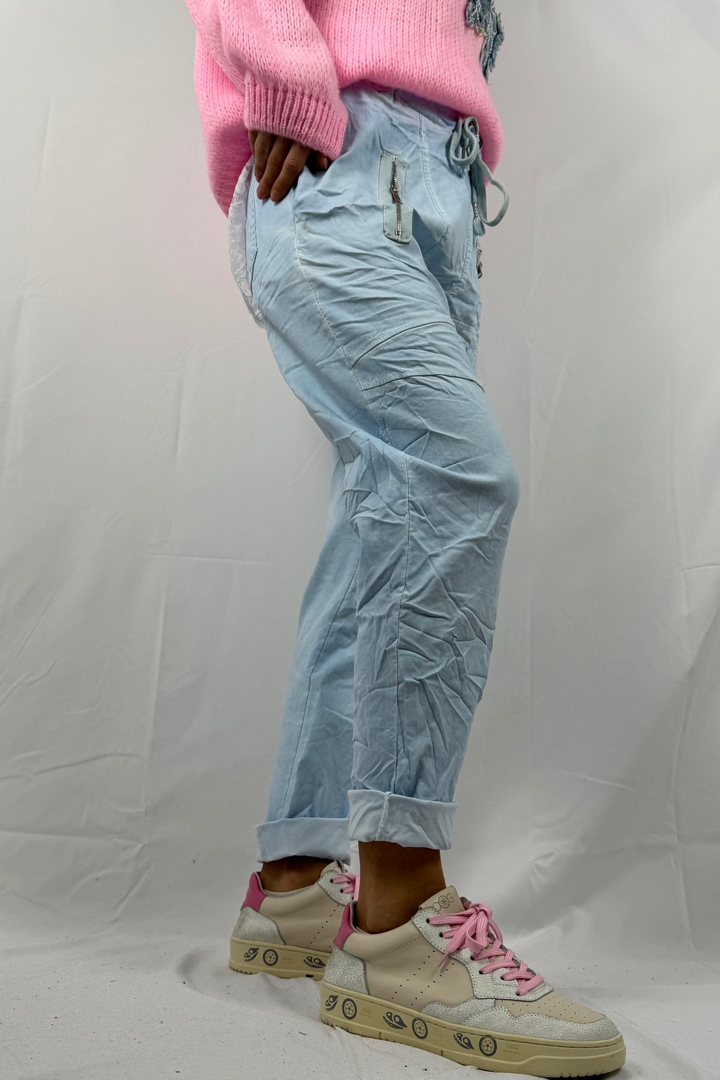 Hose mit elastischem Bund & Reißverschlusstaschen-Hellblau