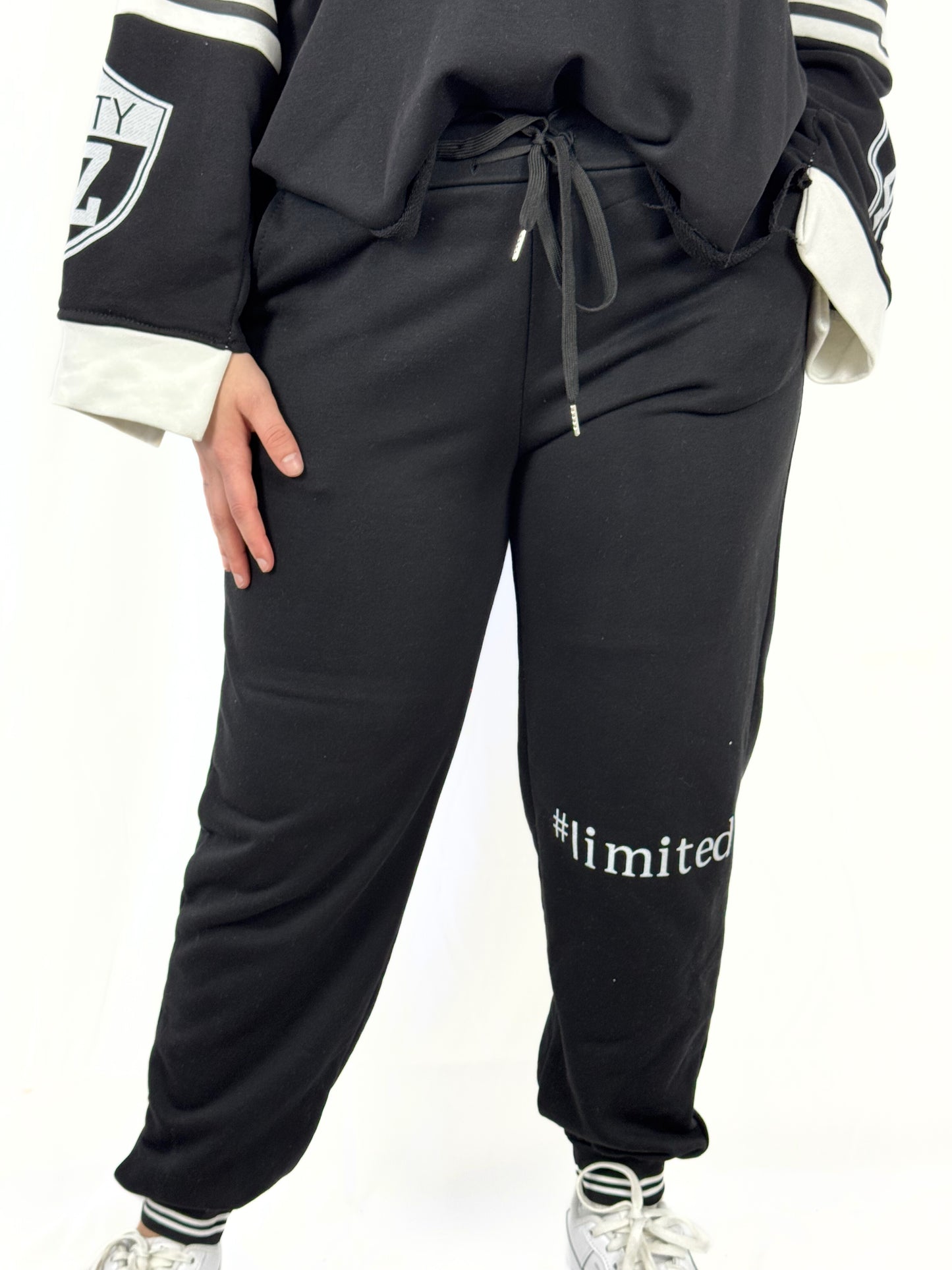 Schwarze Limited Edition Hose – modern & vielseitig