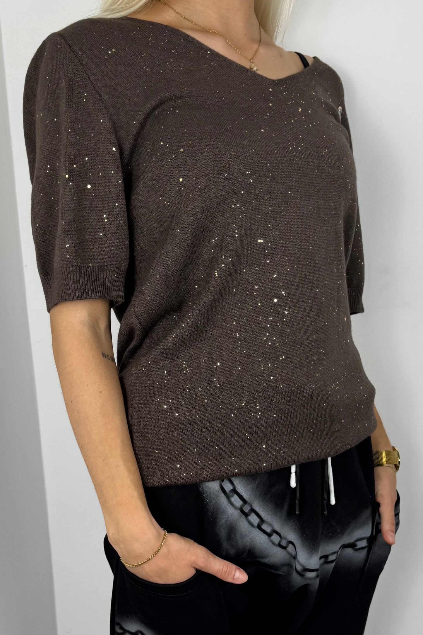 Damen Shirt mit Herz-Detail und Glitzer-Akzenten -Choco