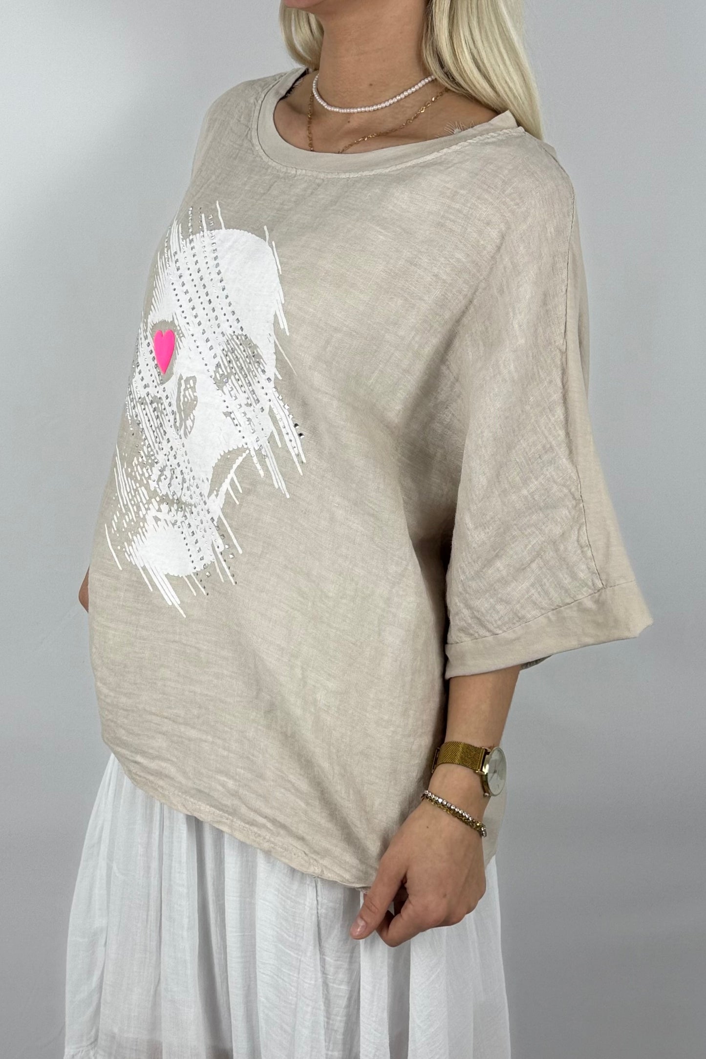 Oversize Shirt mit Skull & Herz Print – Leinenmix-Beige