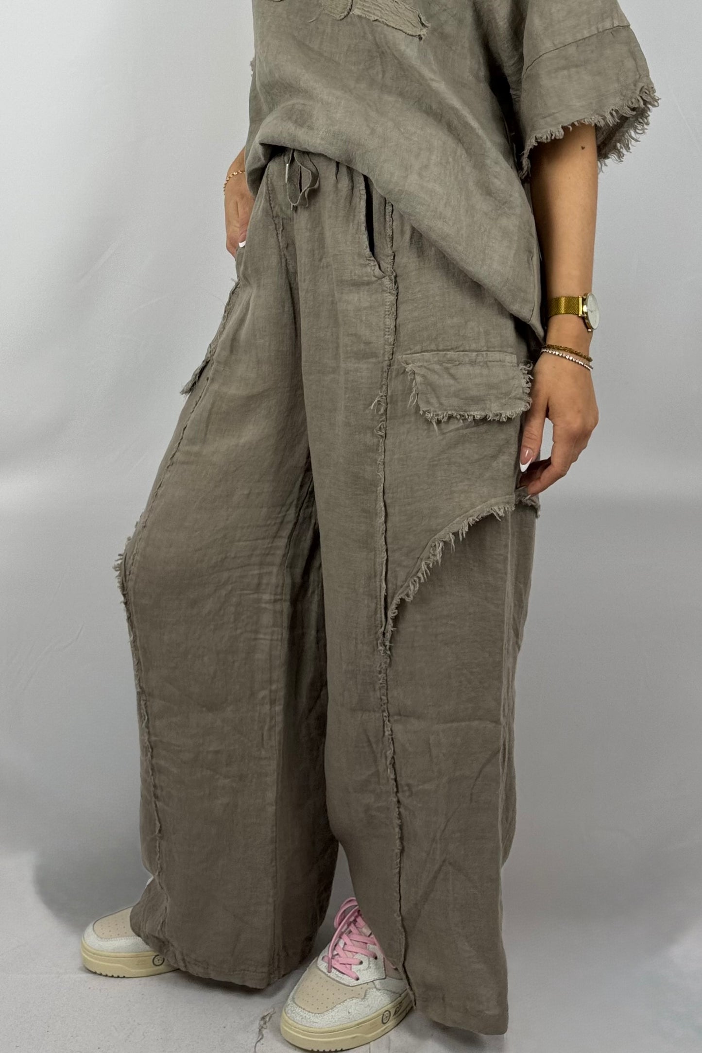 Leinenhose mit fransigen Details-Mud