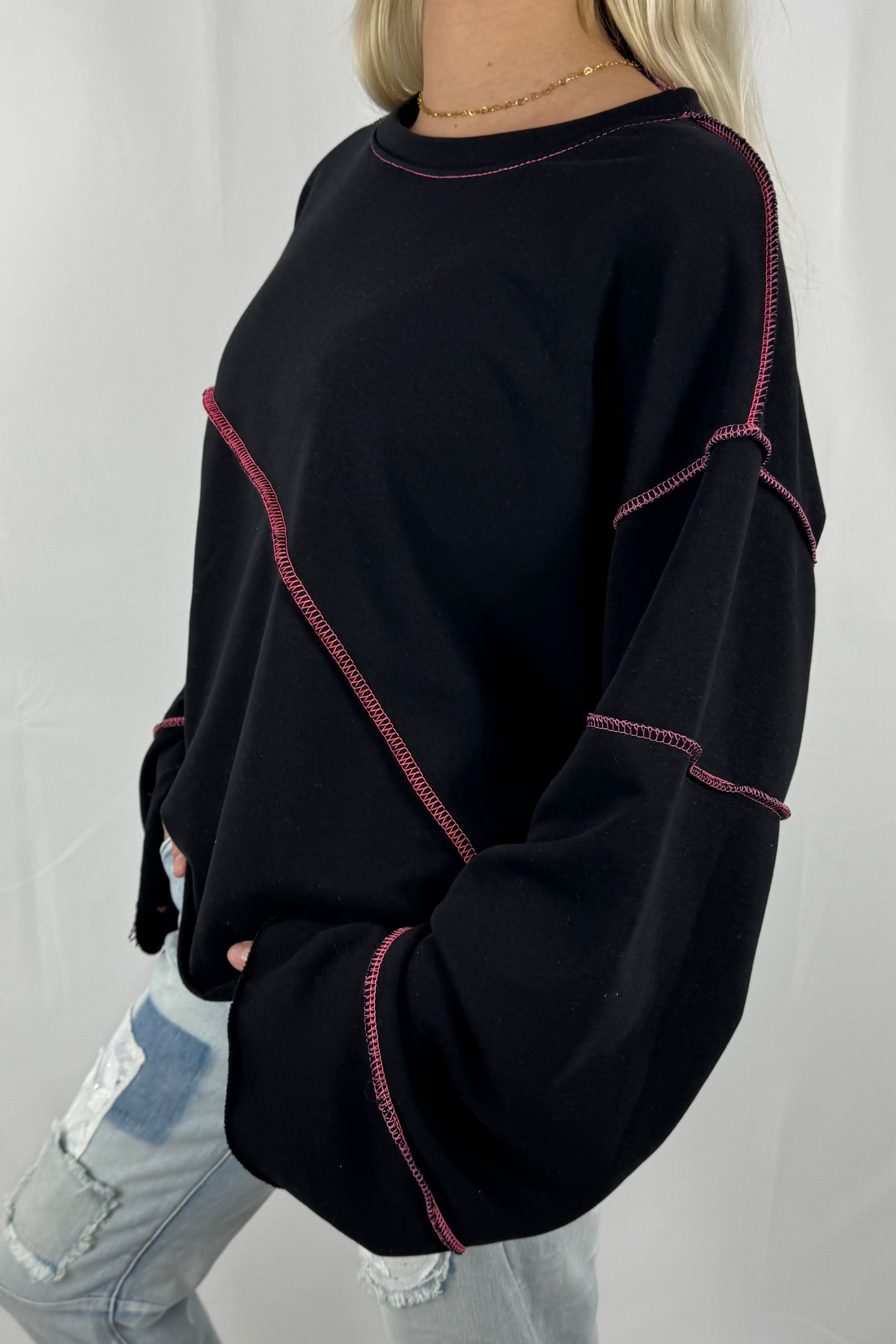 Oversize Sweatshirt mit asymmetrischer Naht –Schwarz