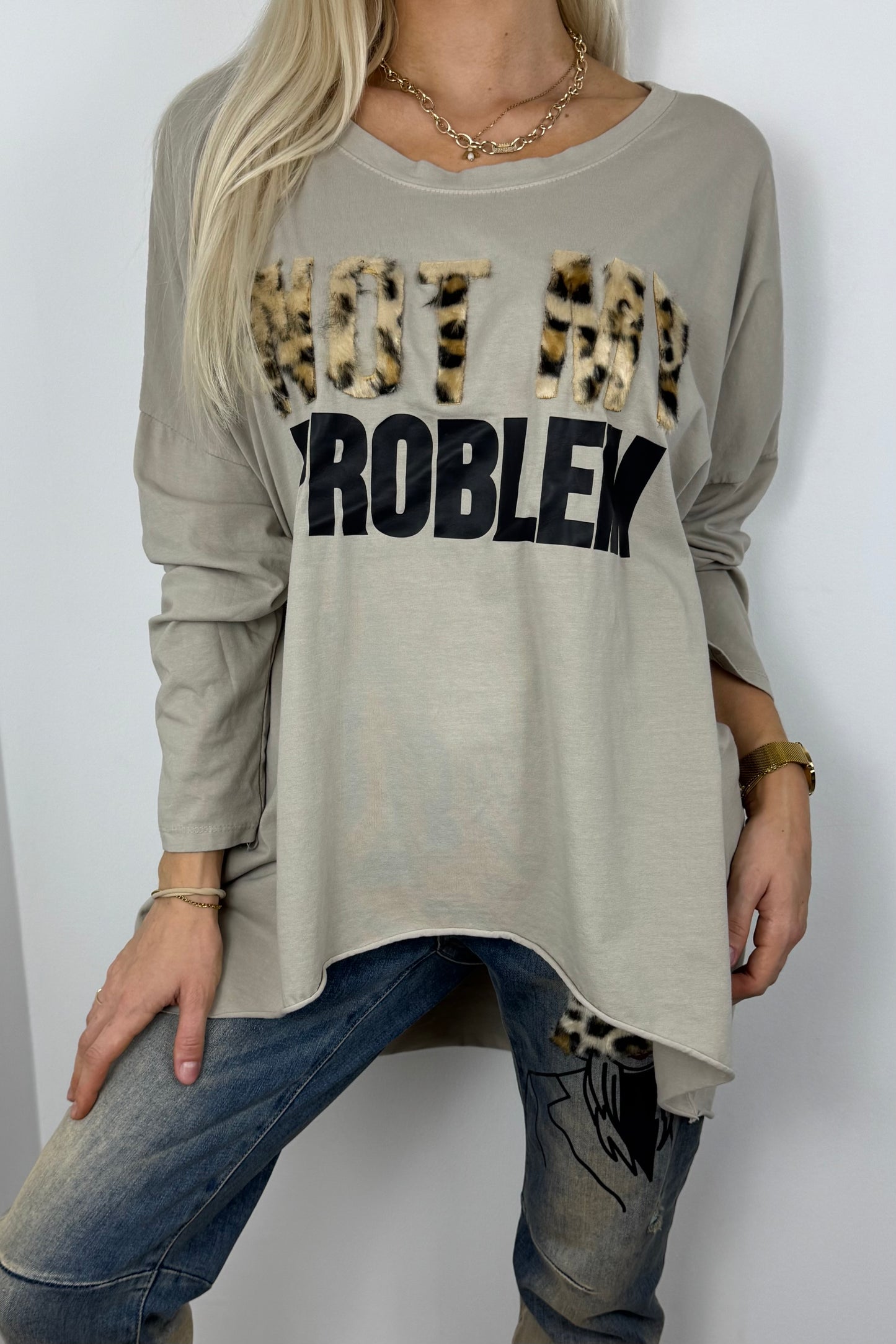 Locker geschnittenes Damen-Shirt mit Statement-Print-Beige