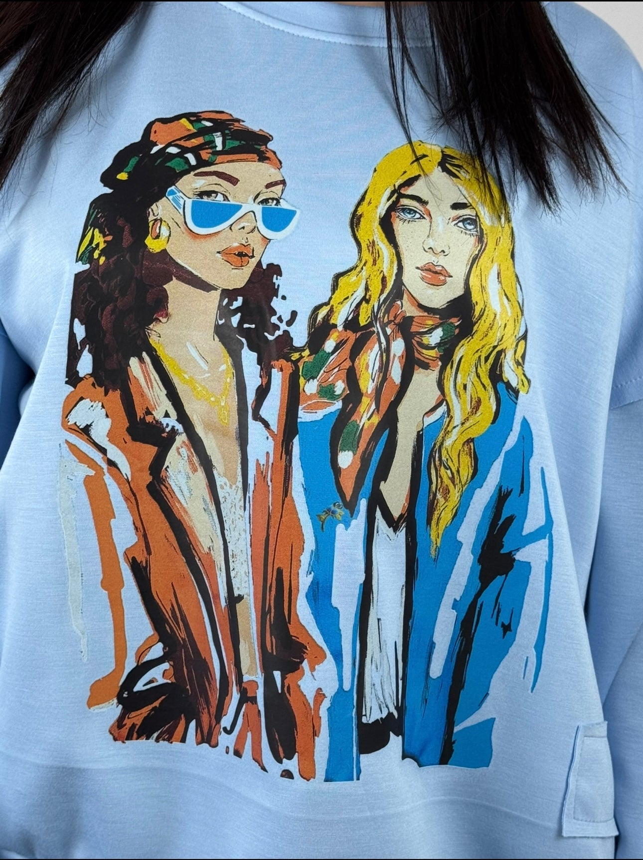 Damen-Sweatshirt mit buntem Print – bequem & modern