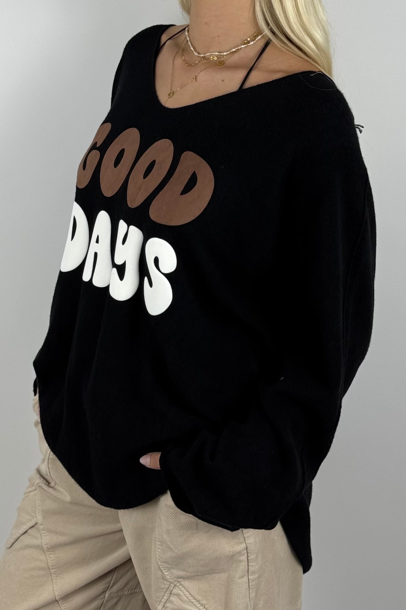 GOOD DAYS Shirt / Feinstrick-Pullover- Schwarz
