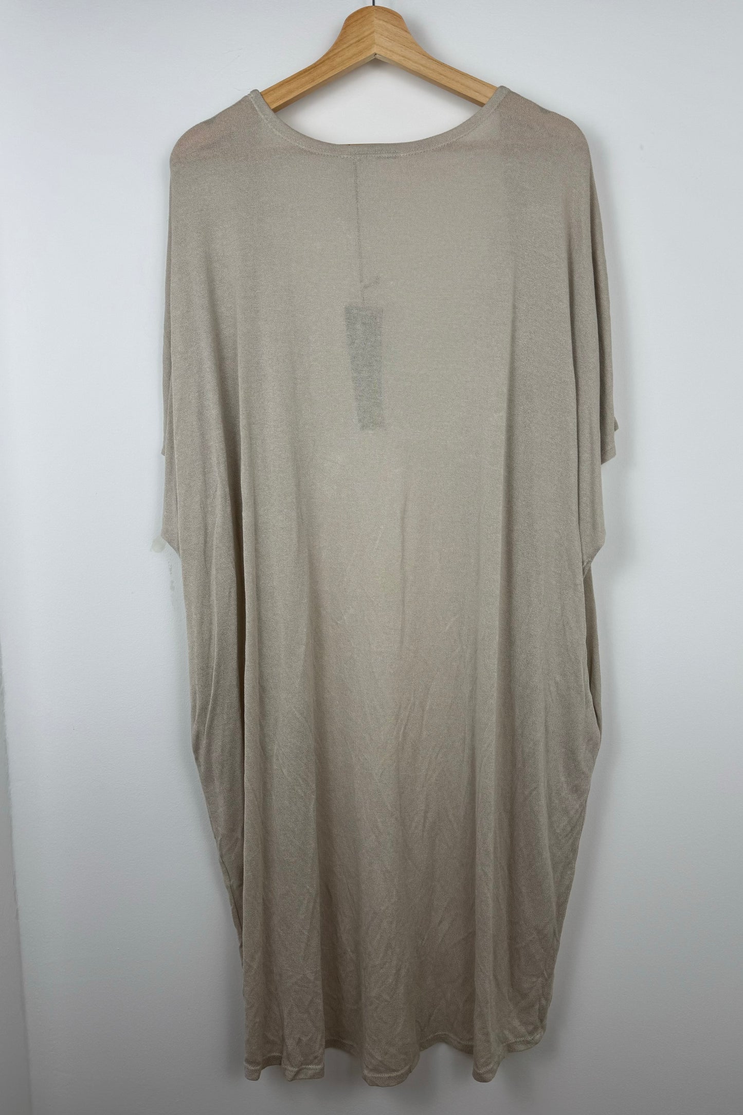 Kurzärmeliger Damen-Cardigan – leicht & offen getragen