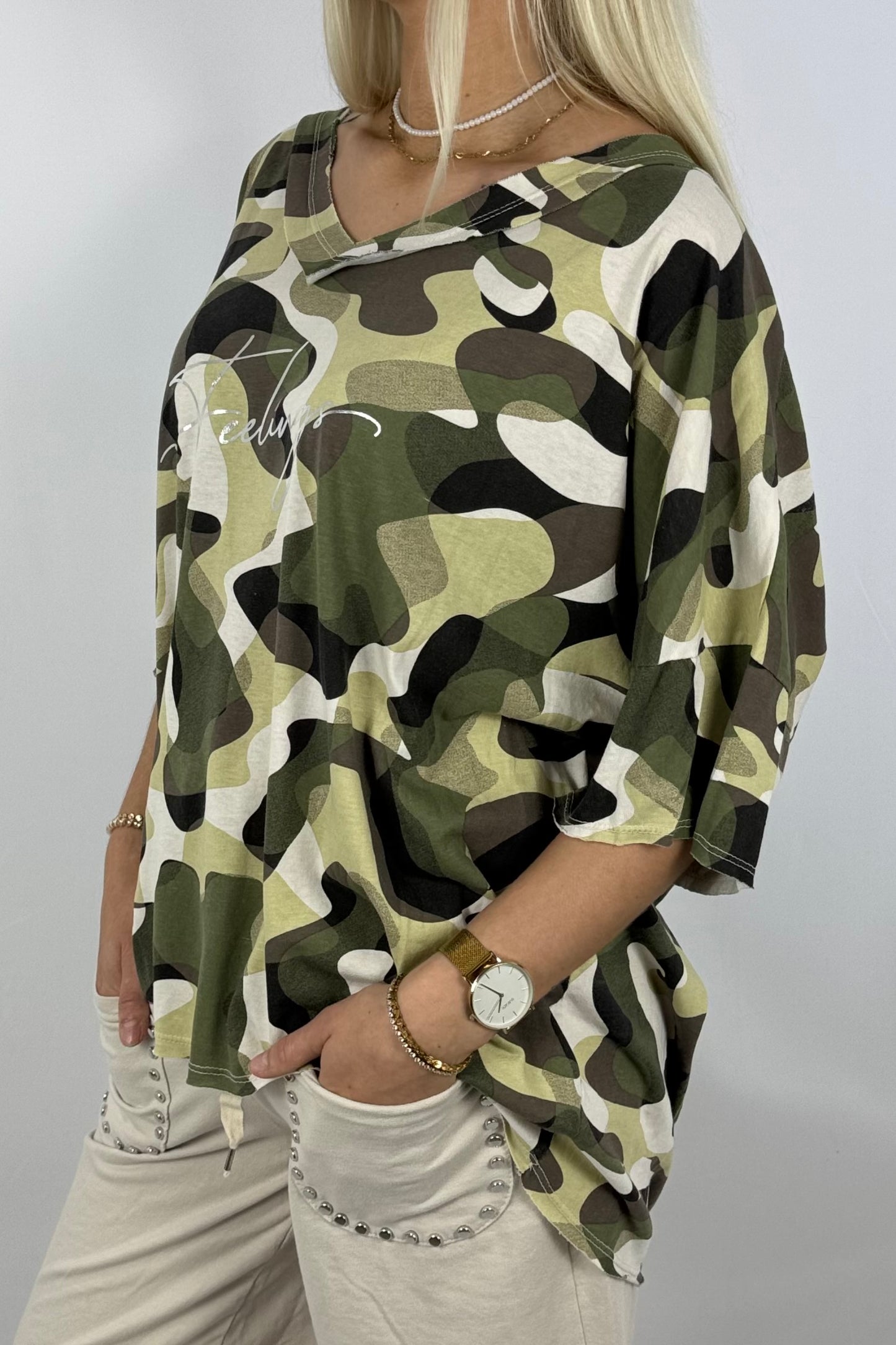 Oversize-Shirt im Camouflage-Look-Beige