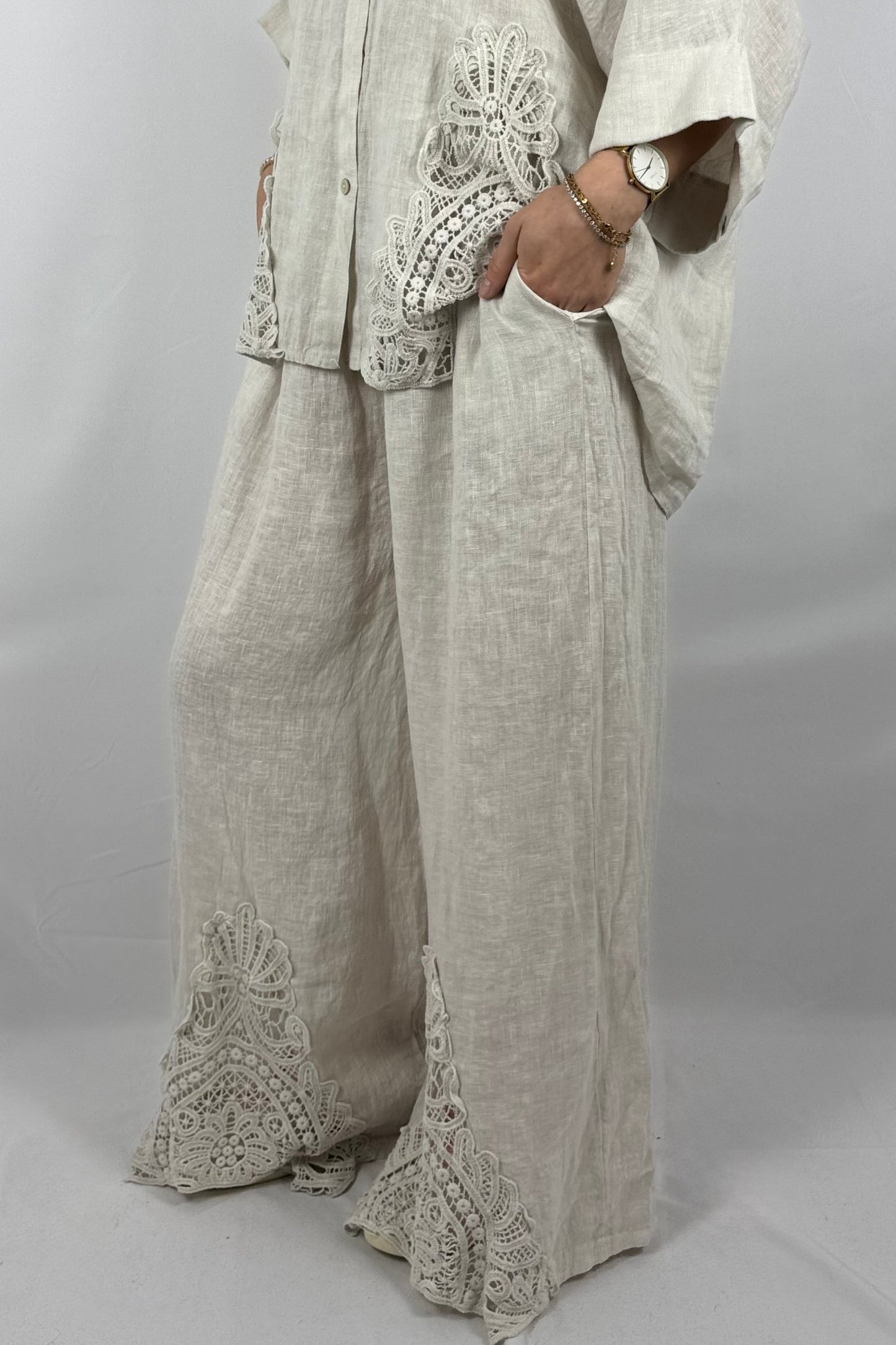 Leinen Hose mit Spitze – Luftiger Oversize Fit-Beige