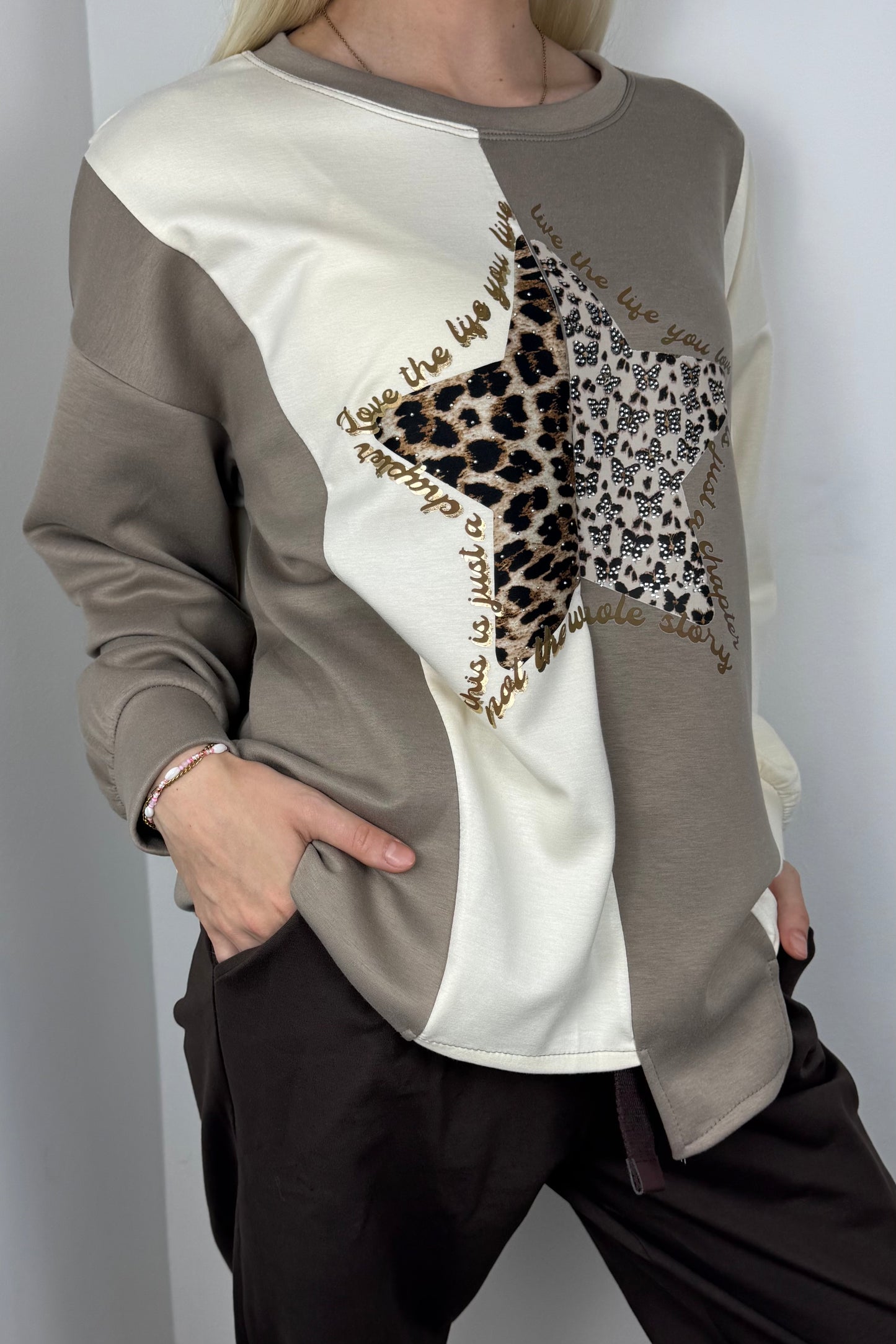 Langarmshirt mit Stern-Applikation-Mud
