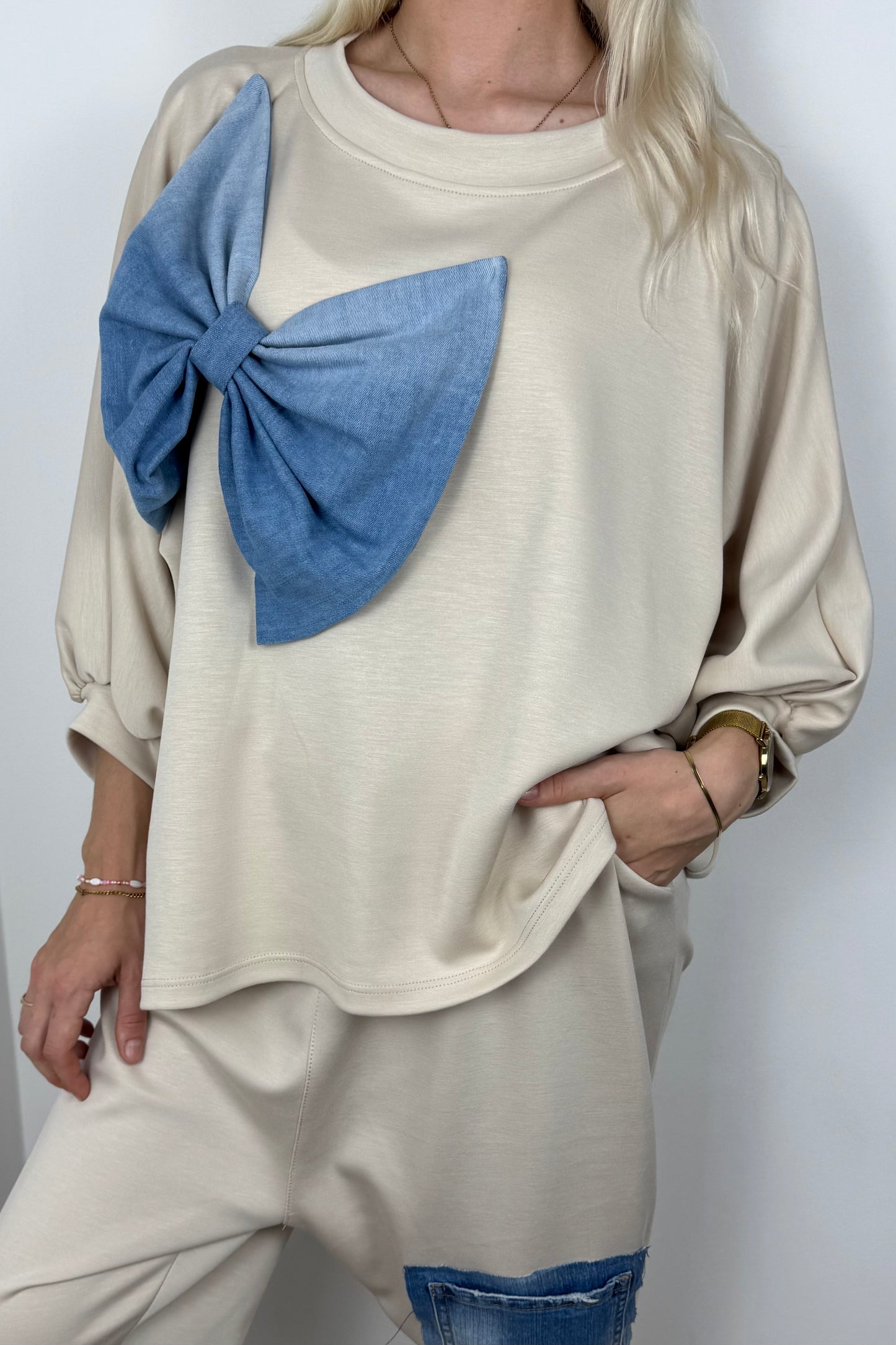 Shirt mit XXL-Schleifen-Detail-Beige