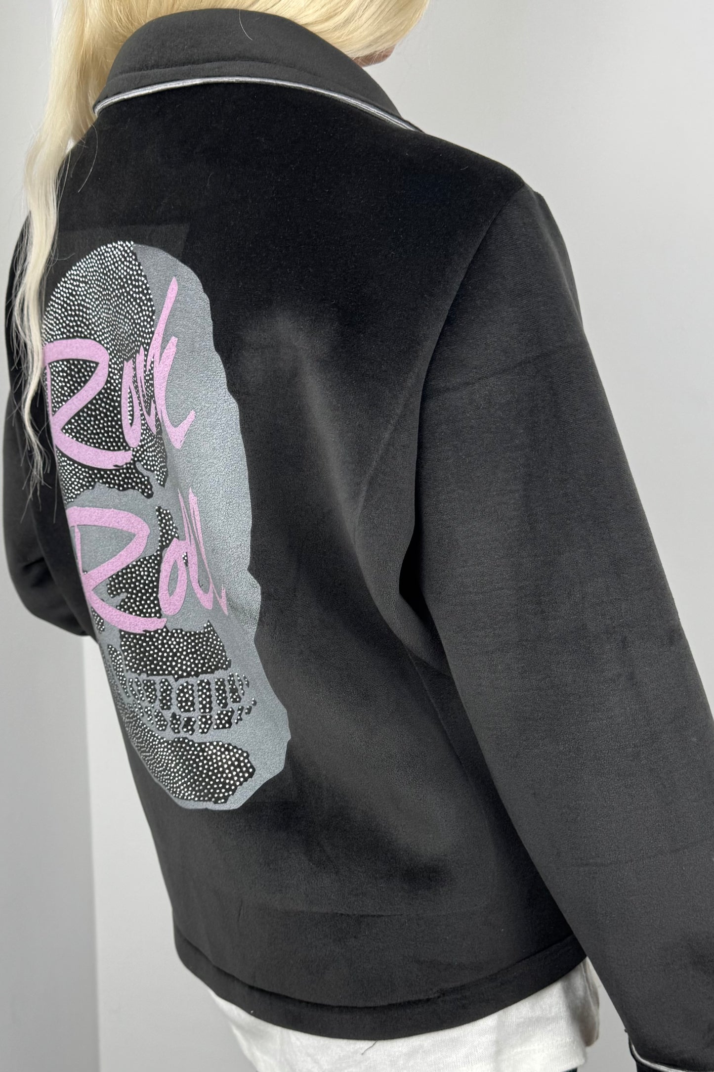 Jacke mit Reißverschluss und Rock & Roll Print-Schwarz