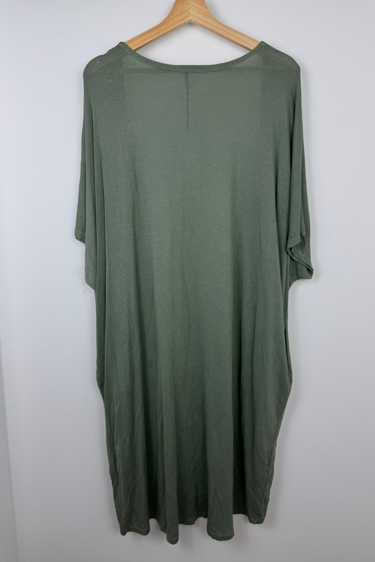 Kurzärmeliger Damen-Cardigan – leicht & offen getragen