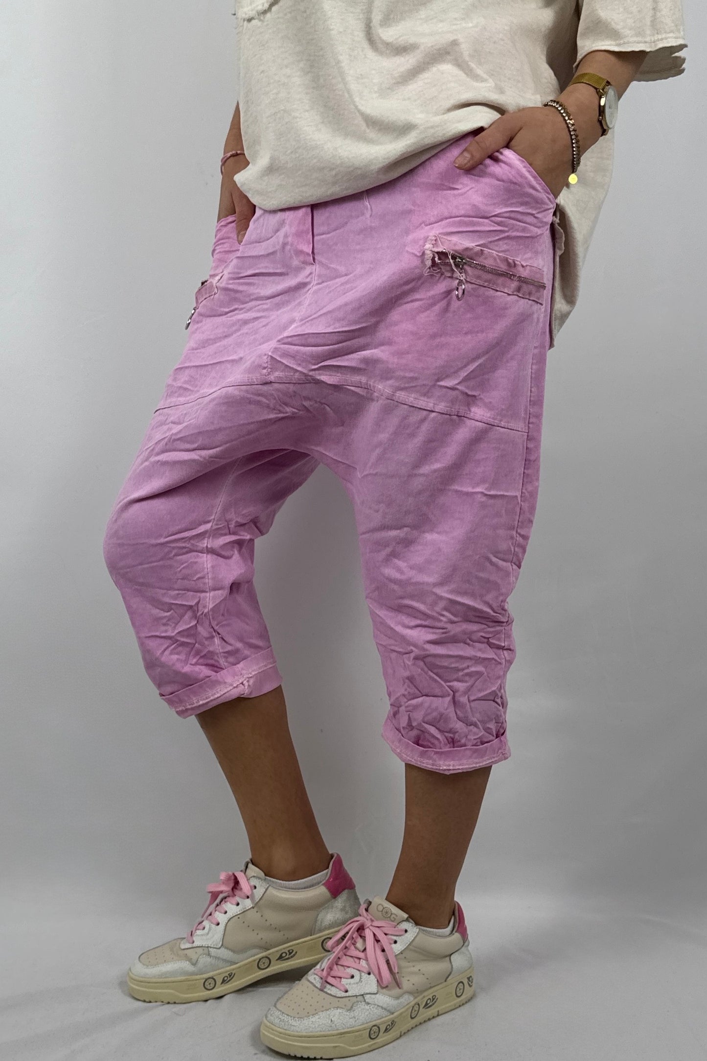 Damen Short mit Reißverschluss Details -Rosa