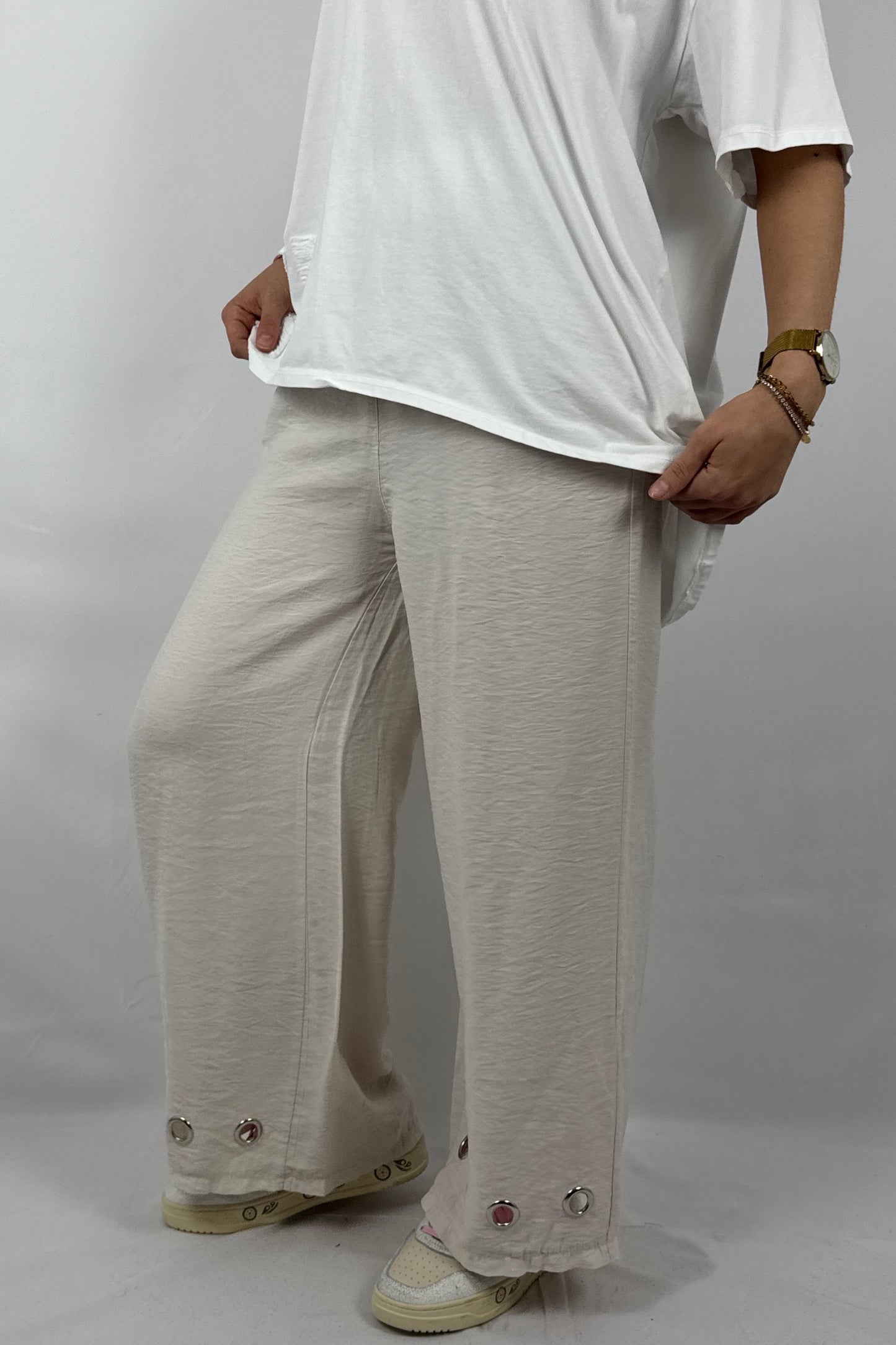 Damen Hose mit weitem Bein und Ösen Details-Beige