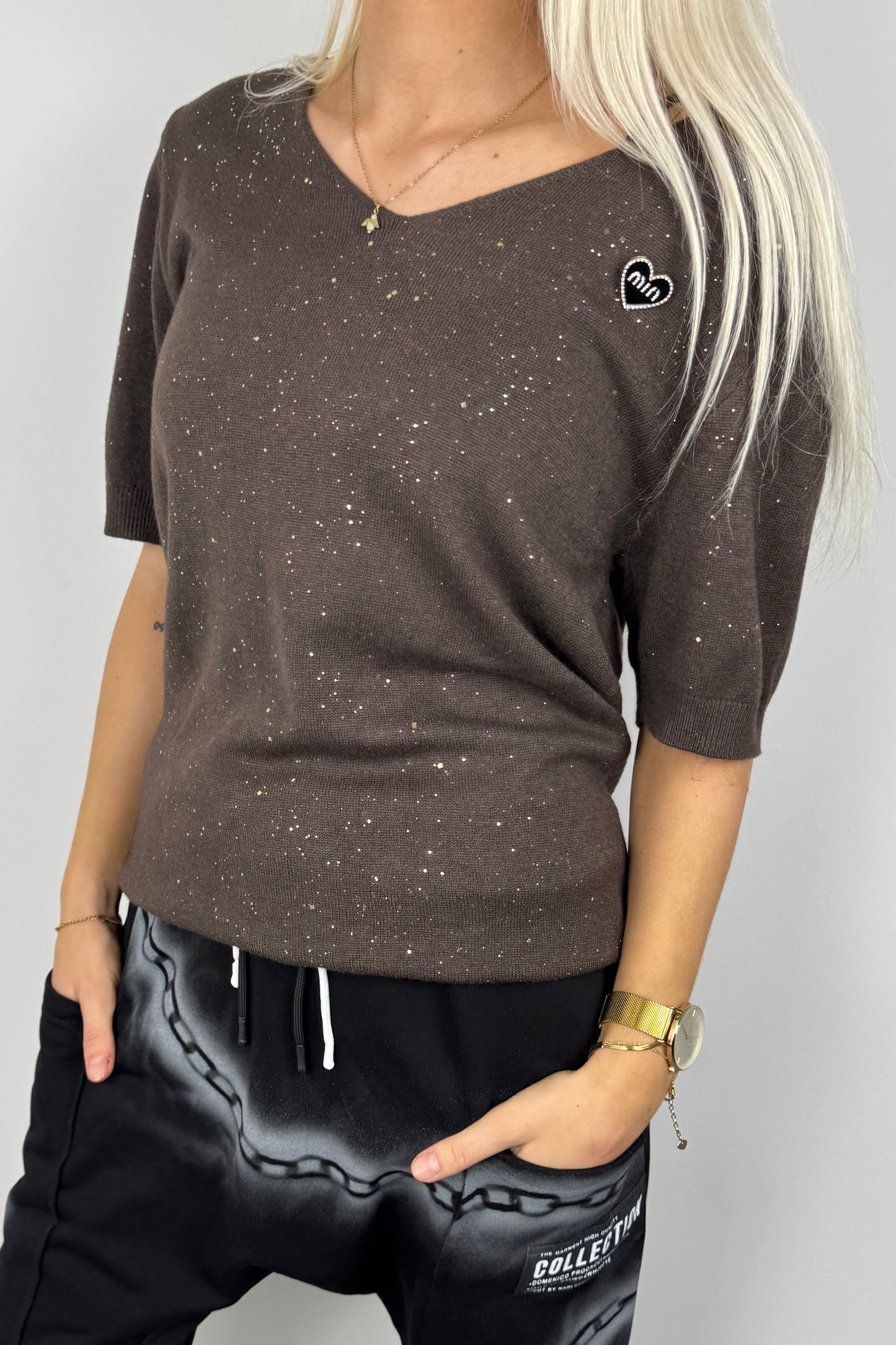 Damen Shirt mit Herz-Detail und Glitzer-Akzenten -Choco
