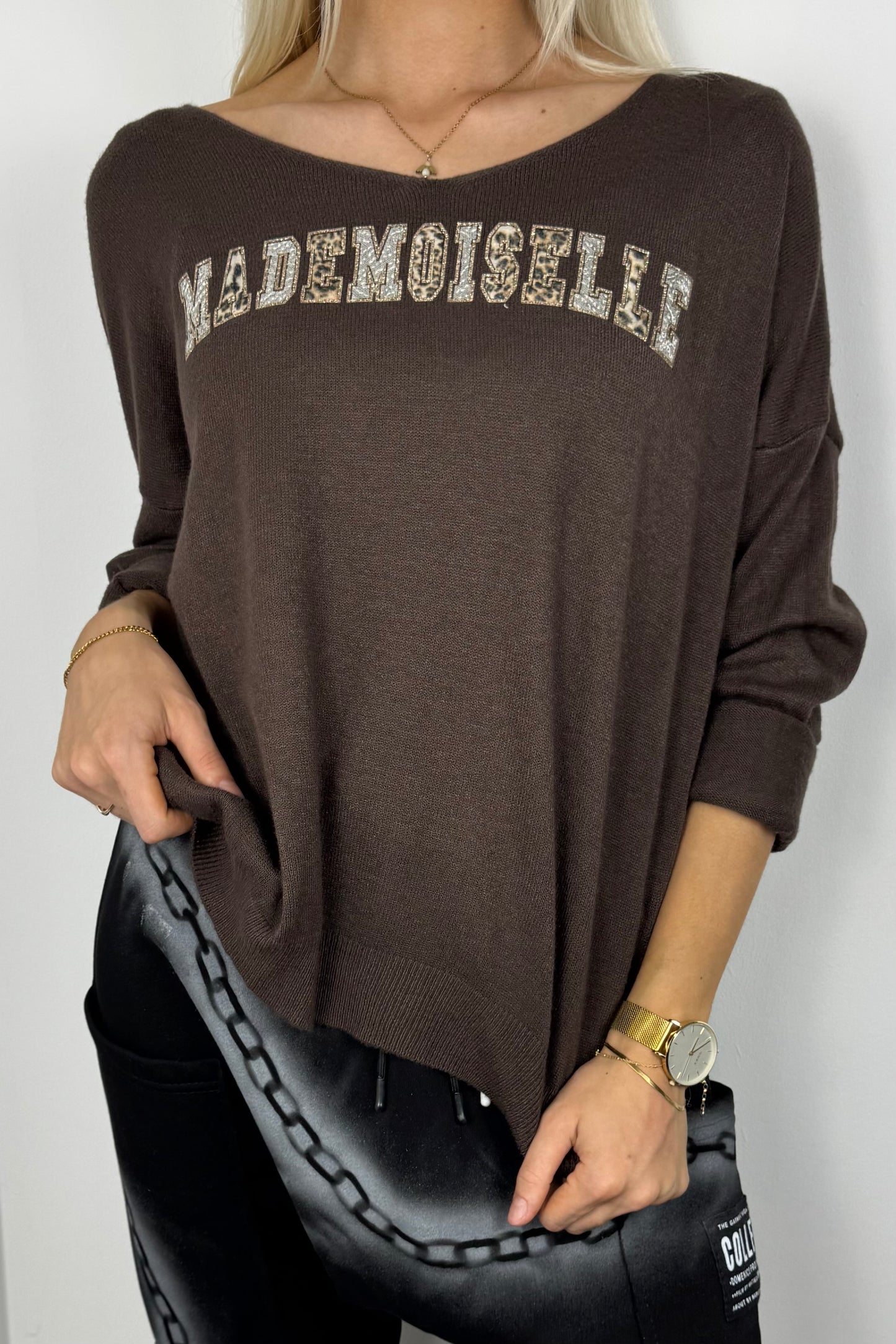 Strickshirt mit Schriftzug „Mademoiselle“-Choco