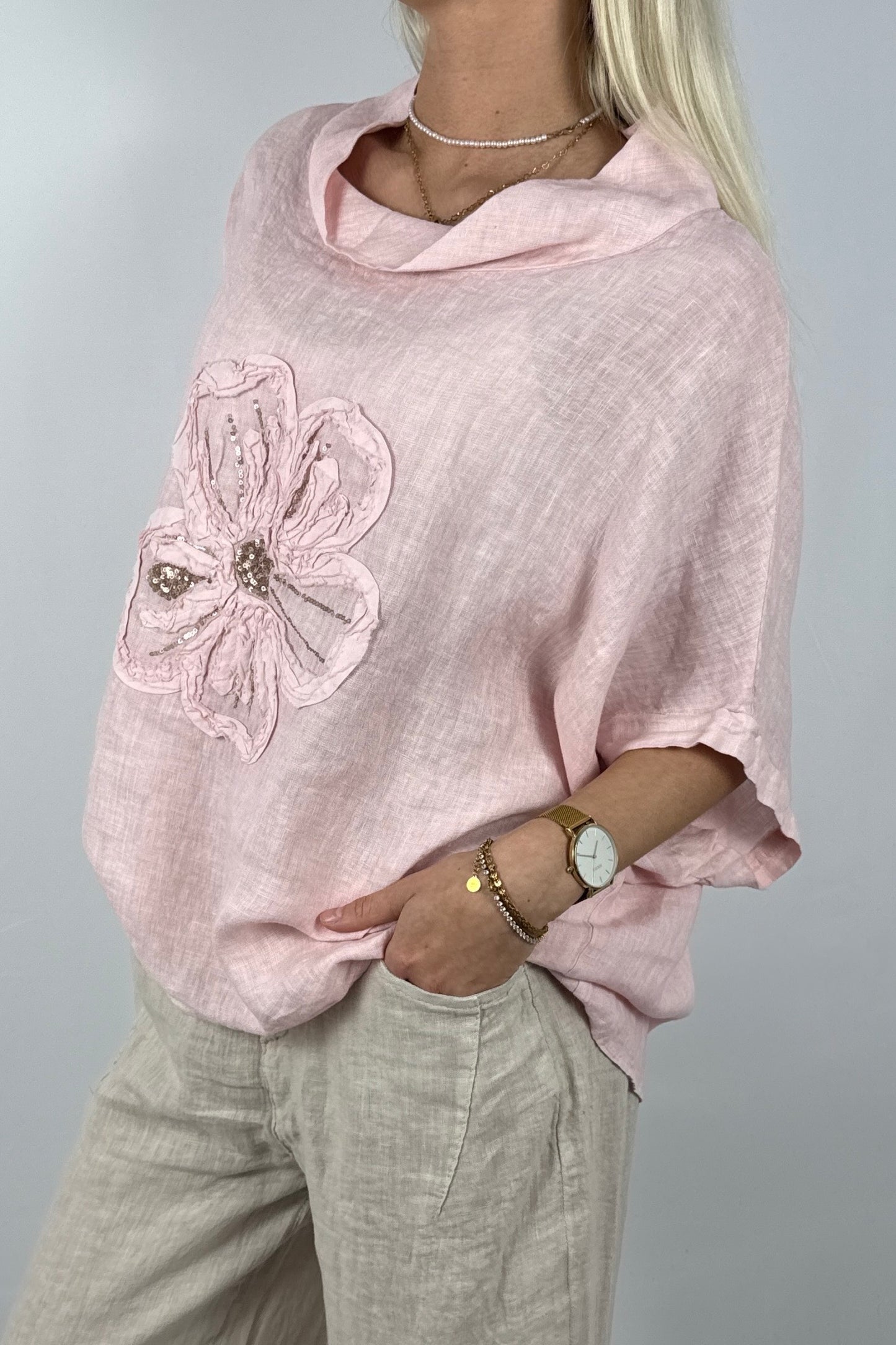 Leinen Shirt mit Blumen-Applikation – Lässiger Look-Rosa