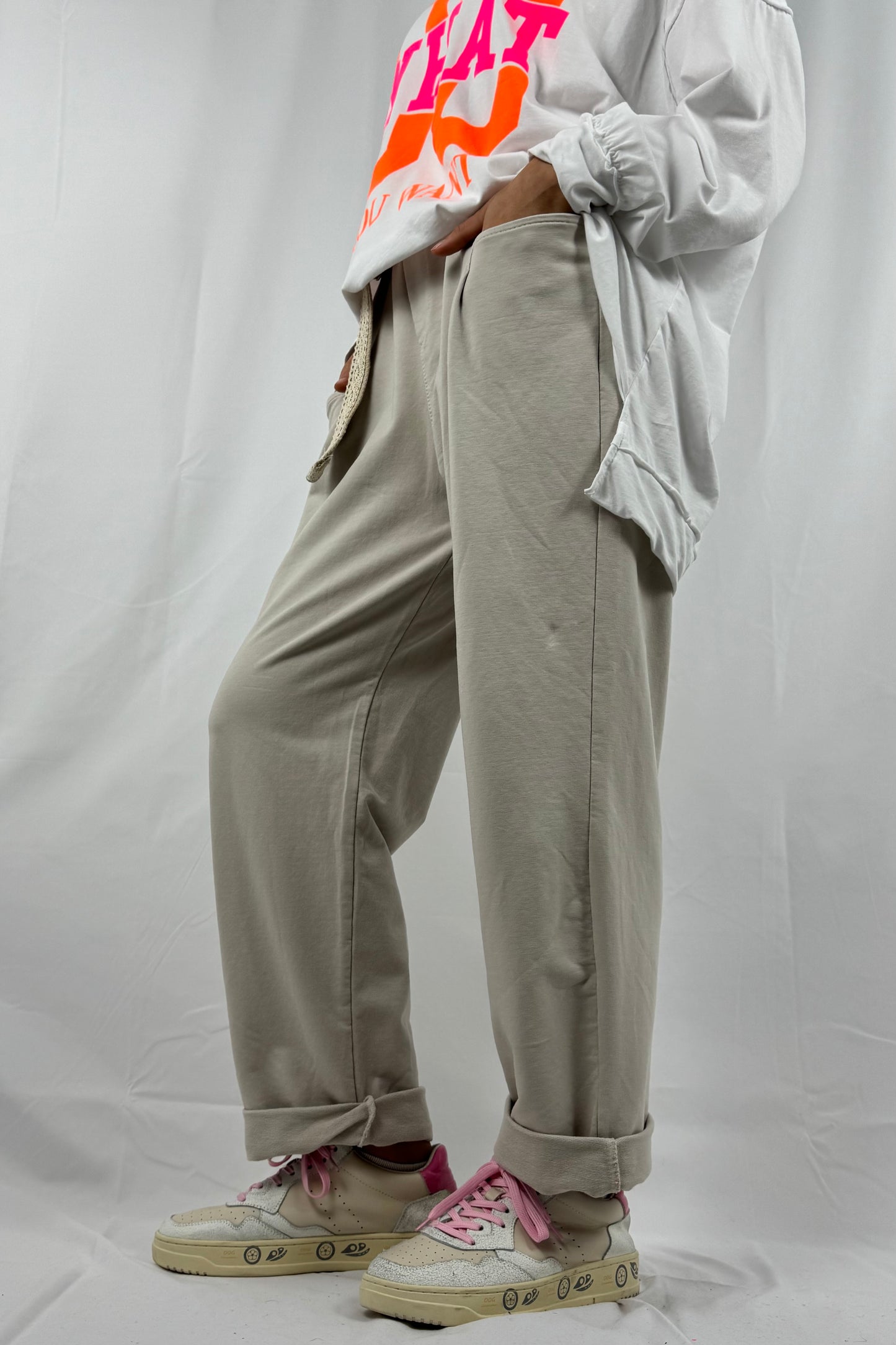 Hose mit Bindegürtel & lockerer Passform-Beige