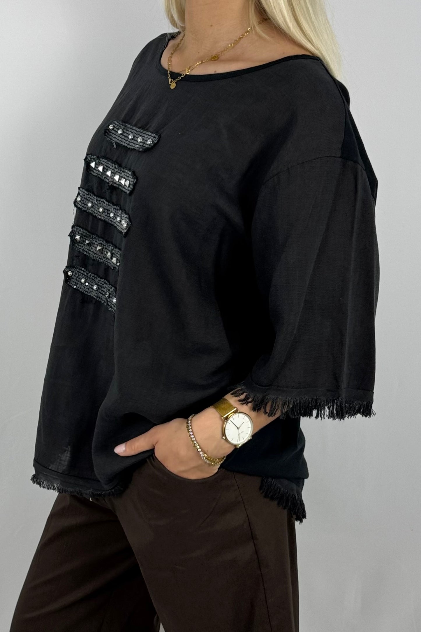 Leinen-Shirt mit Fransen & Nieten-Details-Schwarz