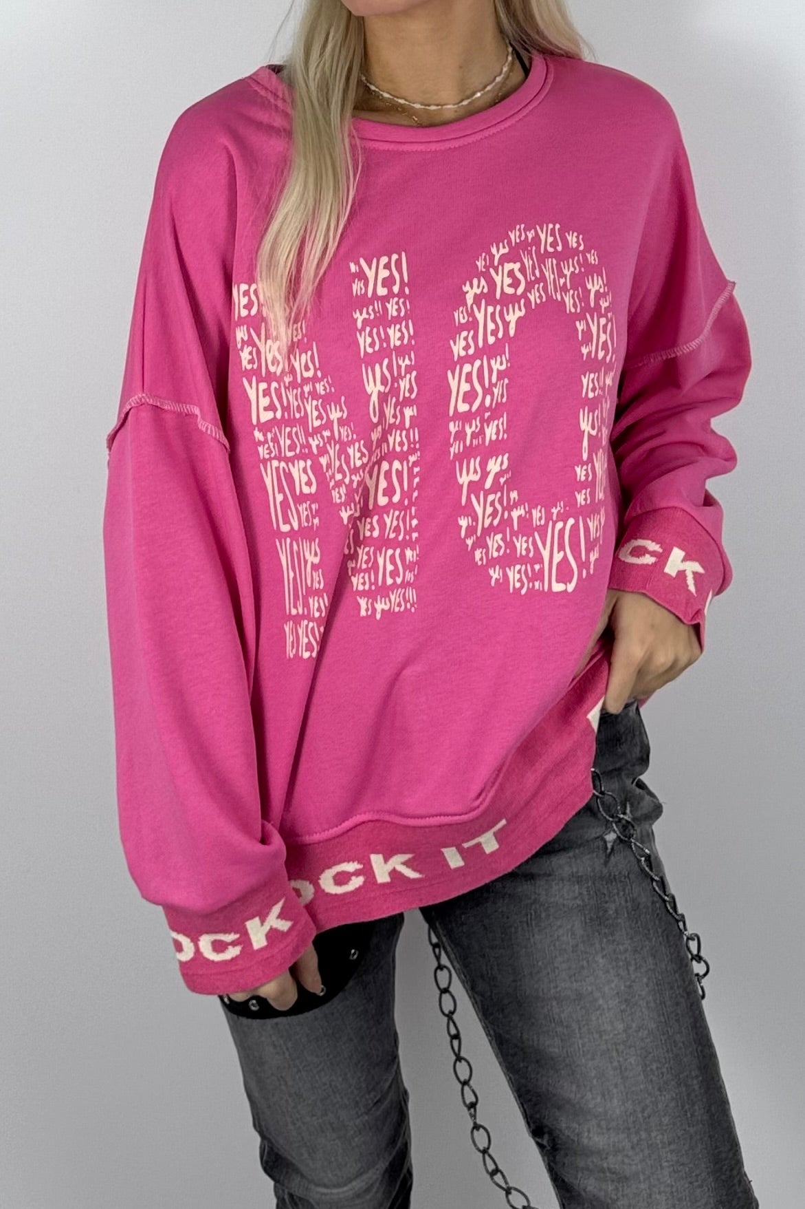 Damen-Sweatshirt mit „NO“-Print und „Rock It“-Bündchen-Pink