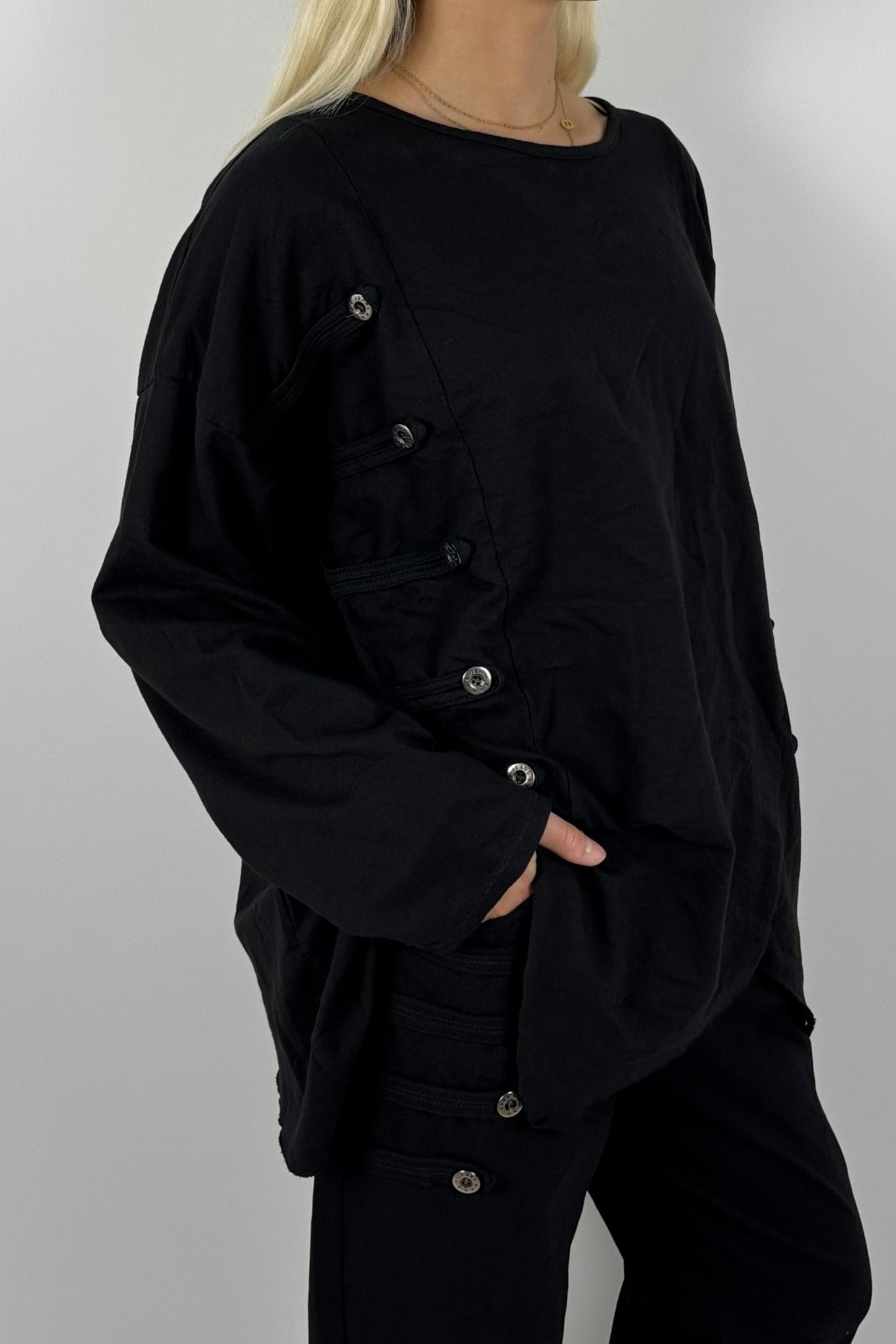 Damen Oversize Shirt mit Knopfdetails – Schwarz