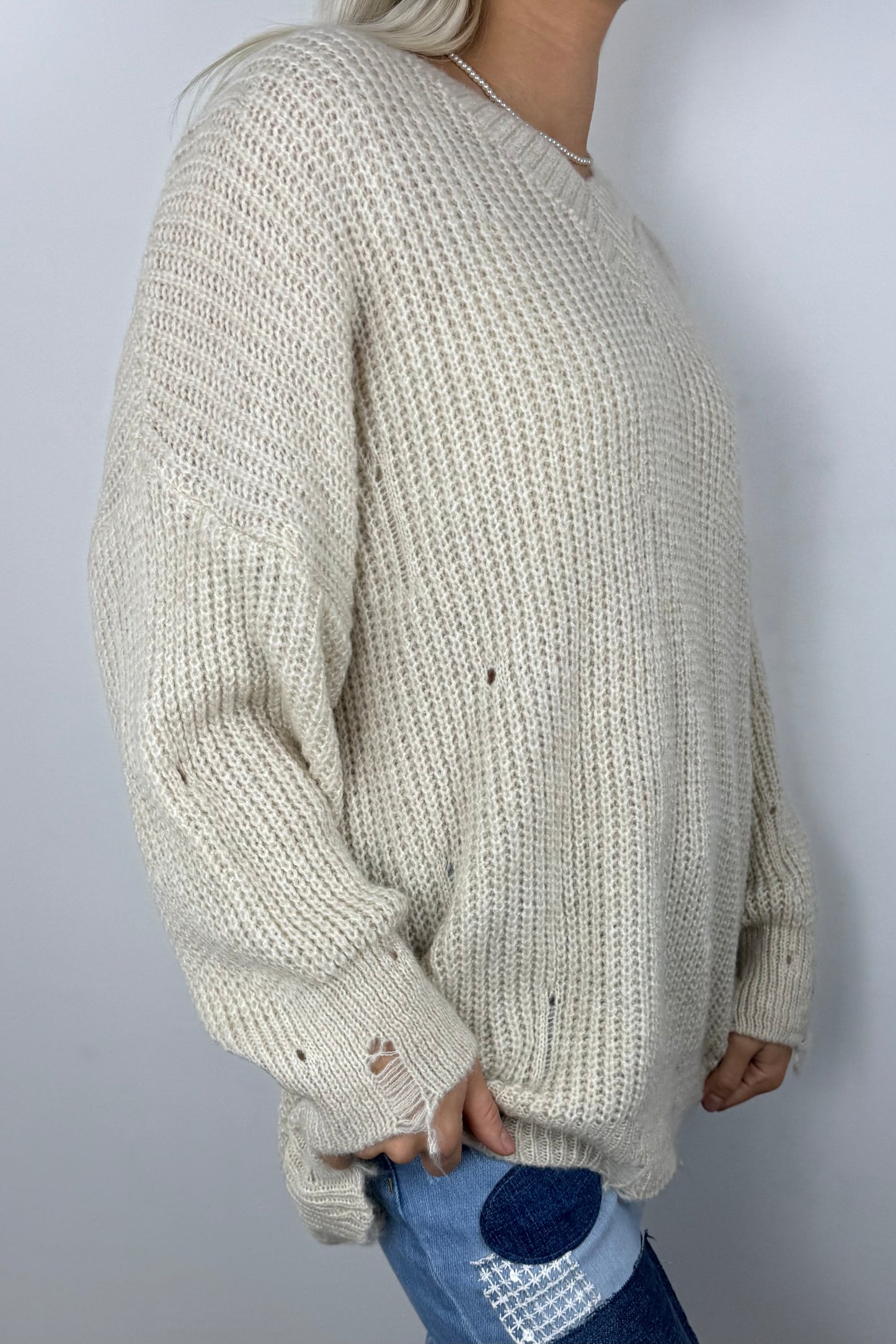 Oversize Strickpullover mit V-Ausschnitt – Beige