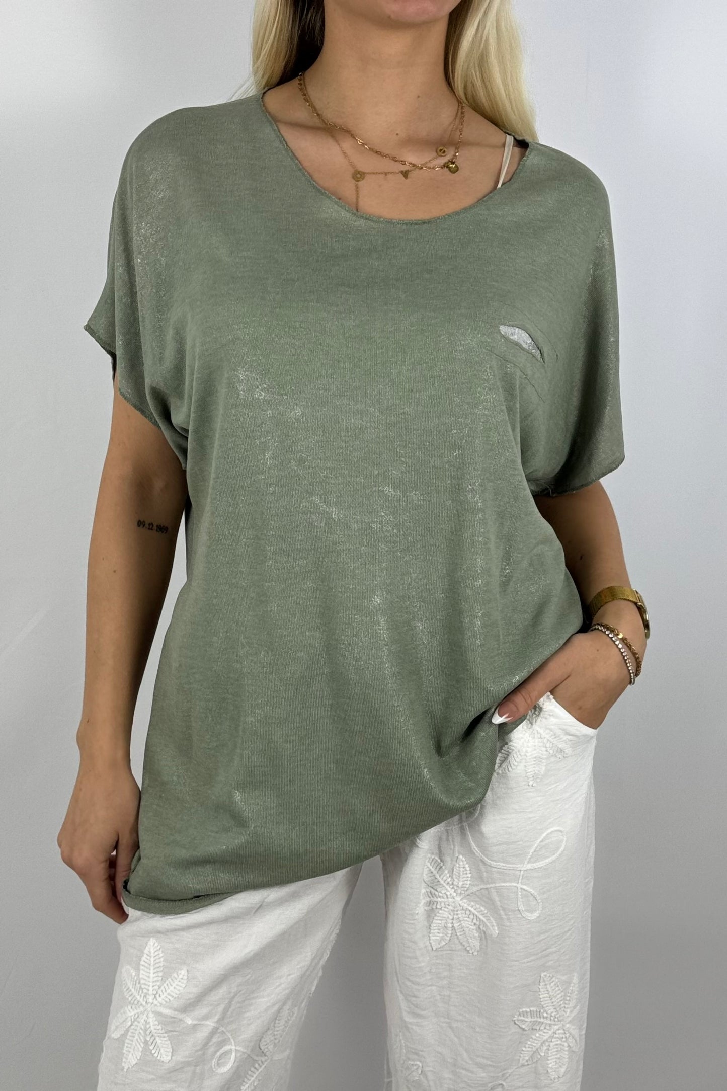 Glitzer-Shirt mit Pailletten-Detail – elegant & bequem-Khaki