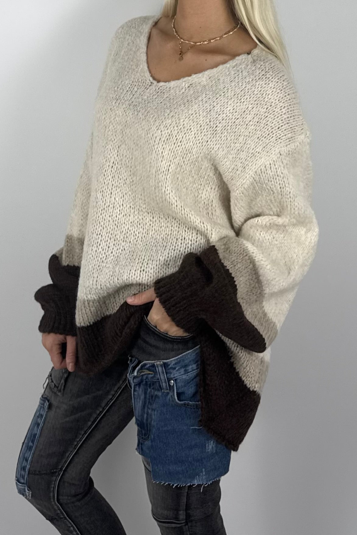 Damen Oversize Strickpullover mit V-Ausschnitt – Butter