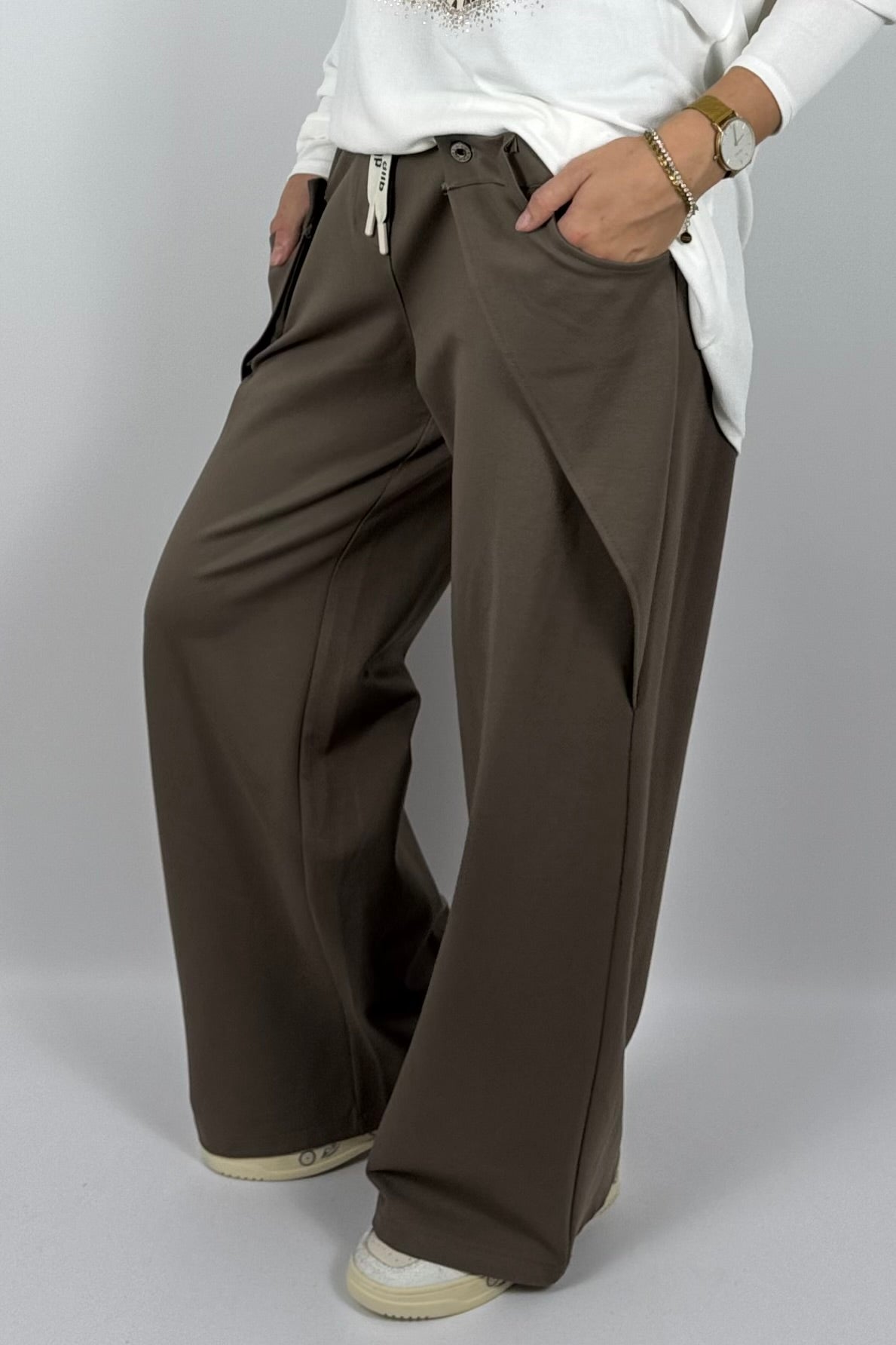 Damen Wide-Leg Hose mit Statement-Taschen – Mud